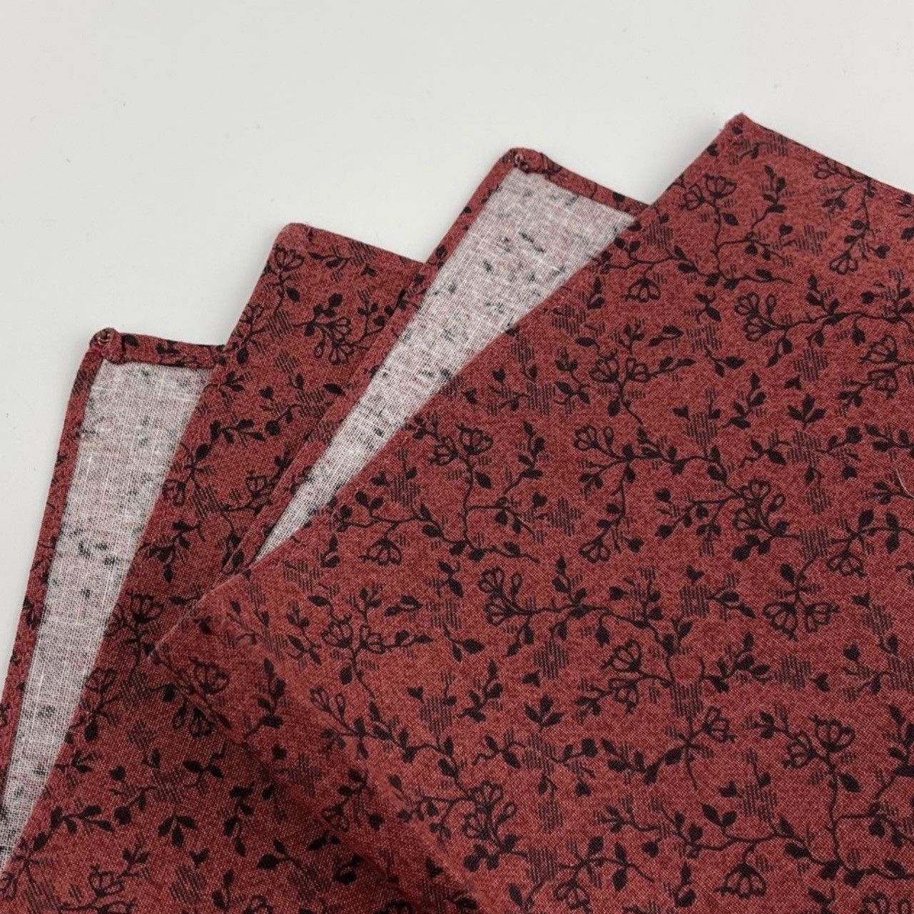 Other Men’s Glencheck Wool Bow Tie & Red Floral Pocket Square Set Size ONE SIZE - 5 Thumbnail