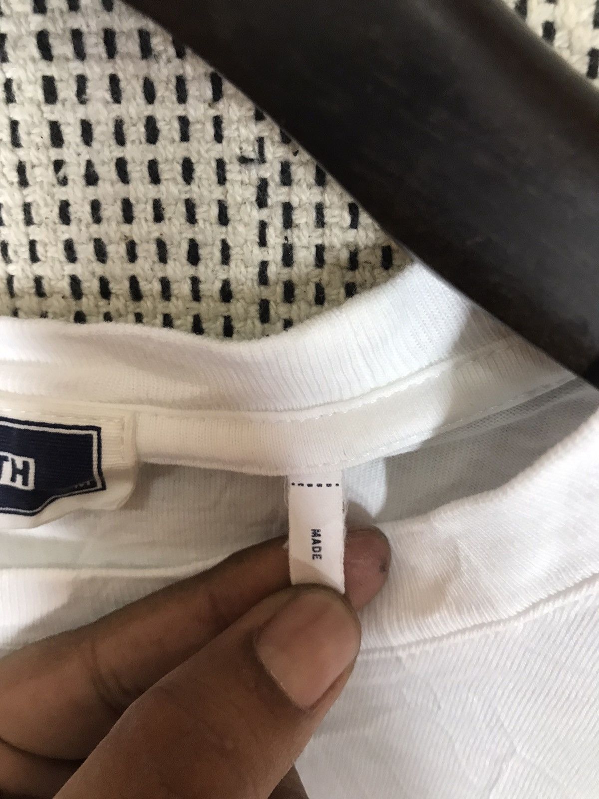 Kith ‼️FW21 KITH BILLIARDS CLASSIC LOGO 8BALL POOL TSHIRT ‼️ Size US M / EU 48-50 / 2 - 5 Thumbnail