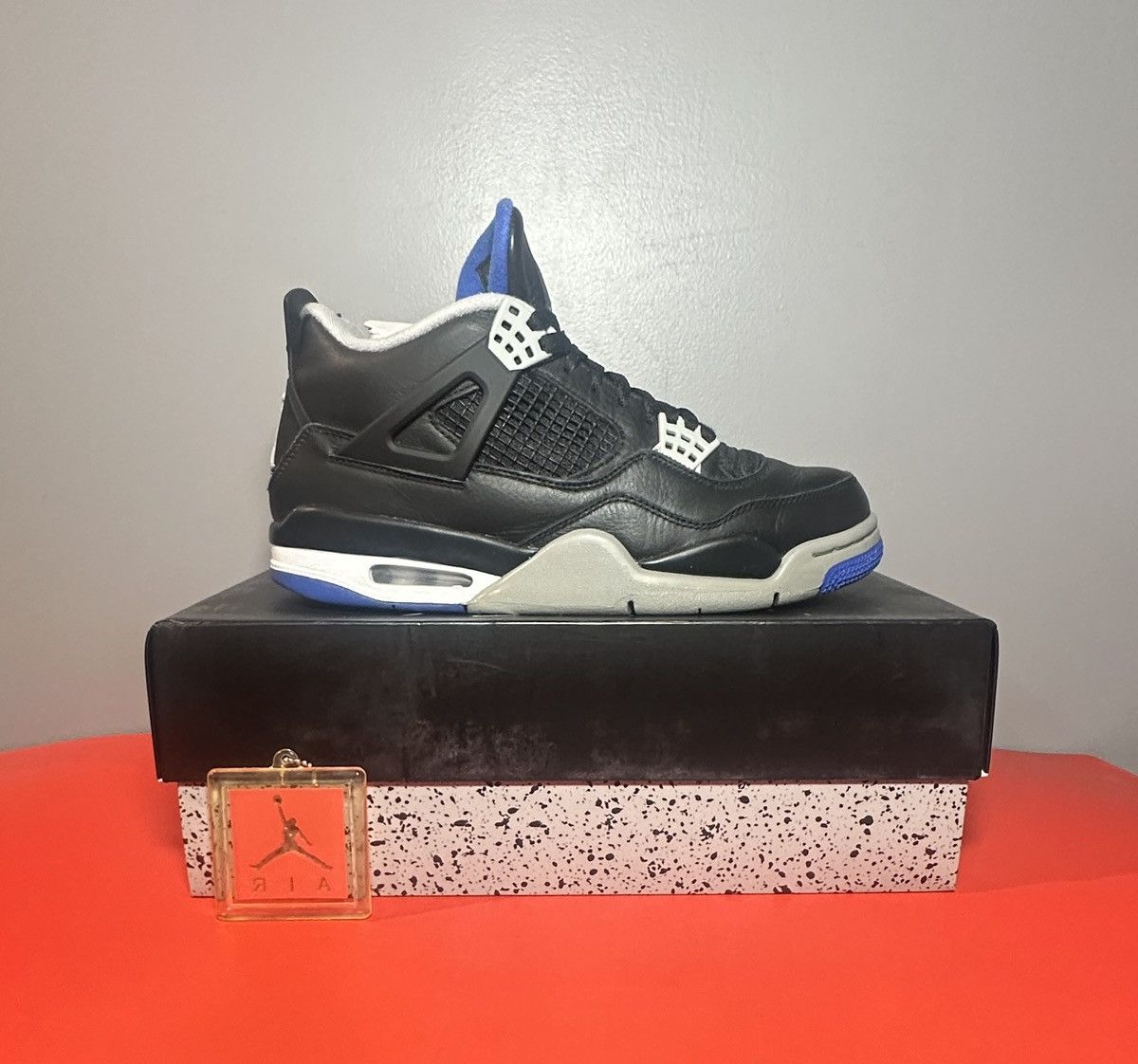Jordan Brand Size 8.5 - Jordan 4 Retro Motorsports Alternate 2017 Size US 8.5 / EU 41-42 - 1 Thumbnail