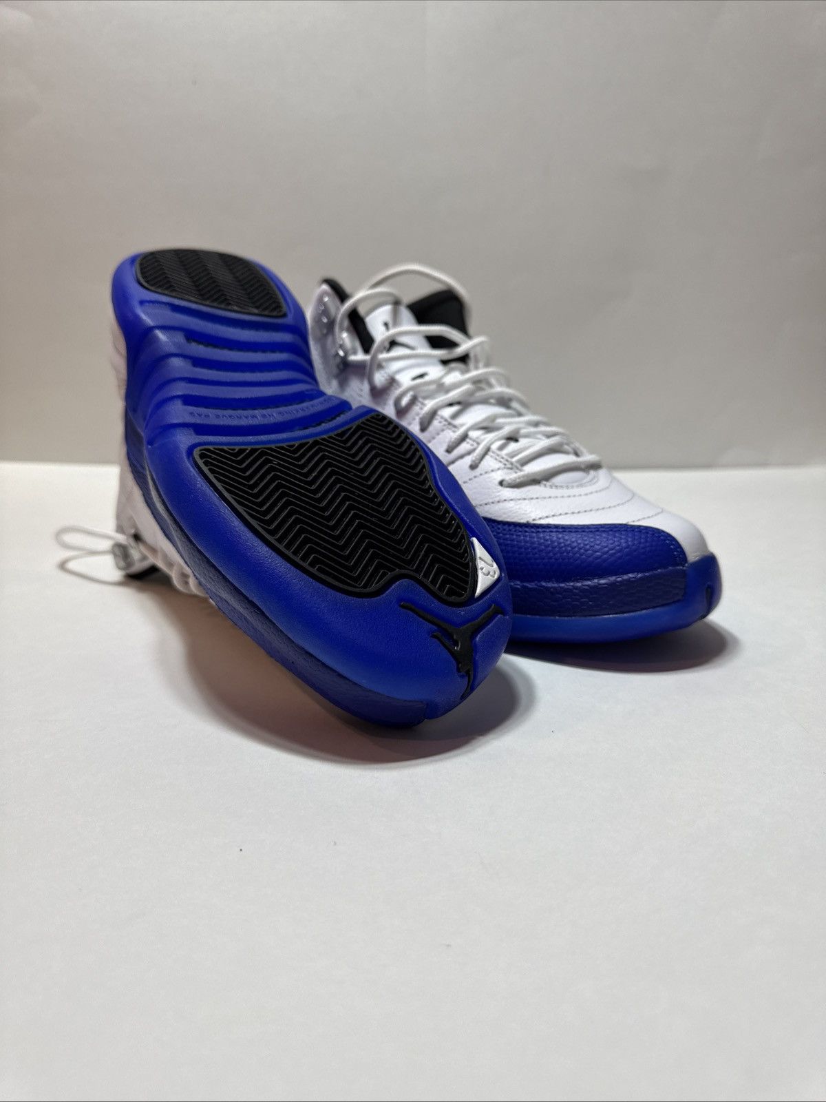 Jordan Brand × Nike Jordan 12 Retro Blueberry (GS) Size US 6.5 / EU 39-40 - 4 Thumbnail