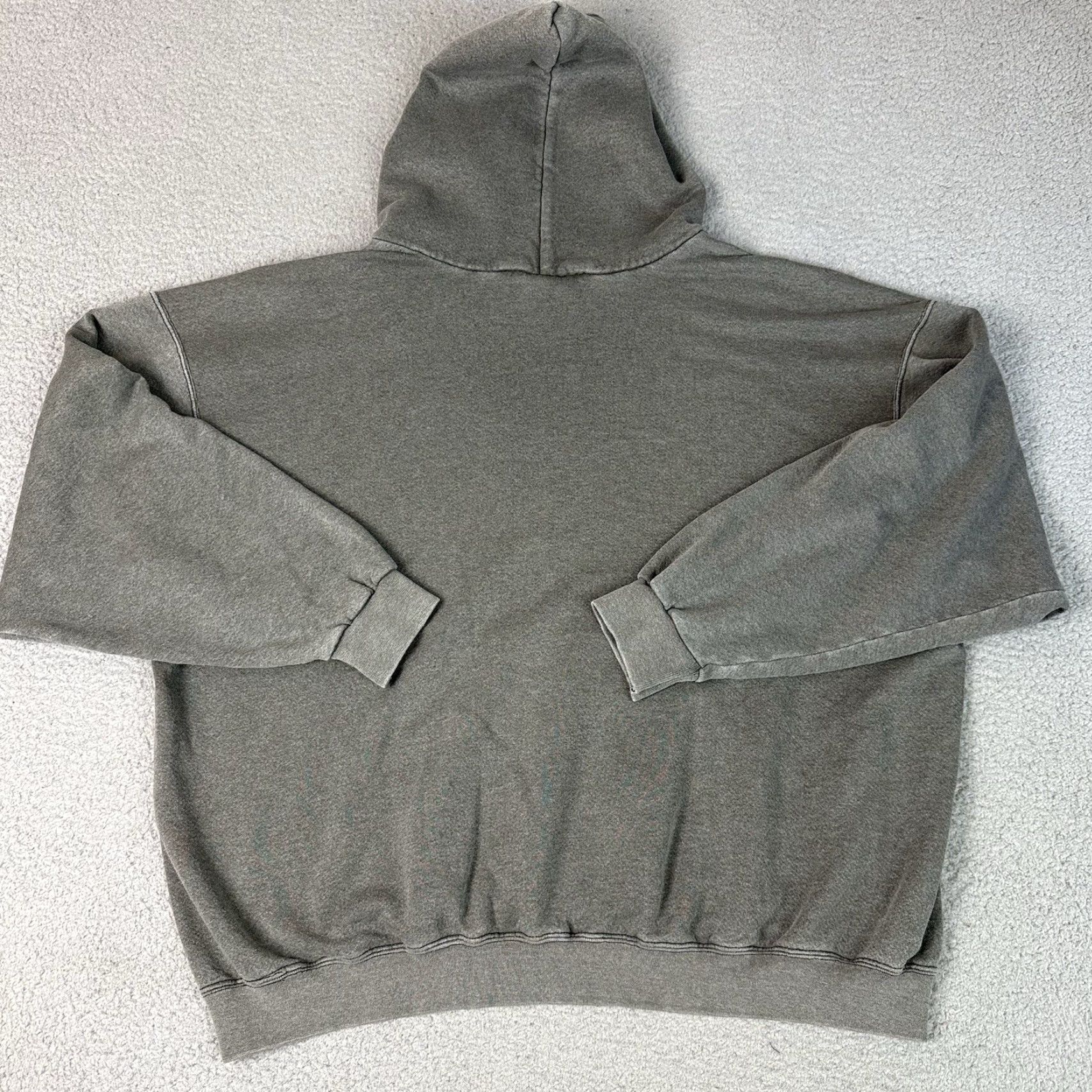 Nike VINTAGE Nike Sweatshirt Hoodie 2XL Gray Distressed 90s Essentials Sports USA Mens Size US XXL / EU 58 / 5 - 6 Thumbnail