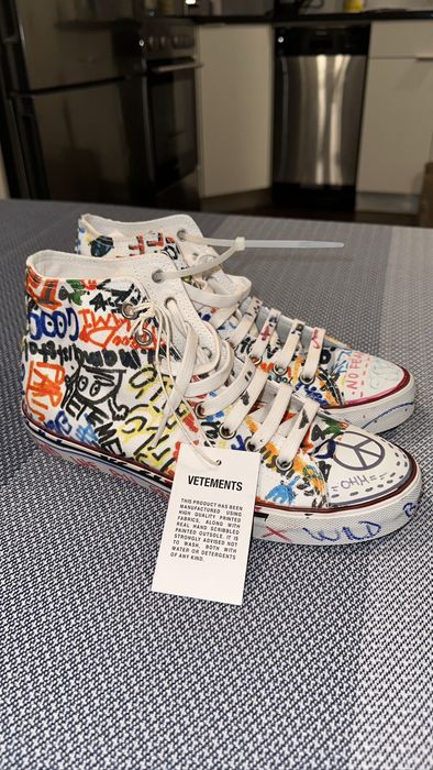 Vetements Vêtements FW18 Graffiti Multicolor High-Top Canvas