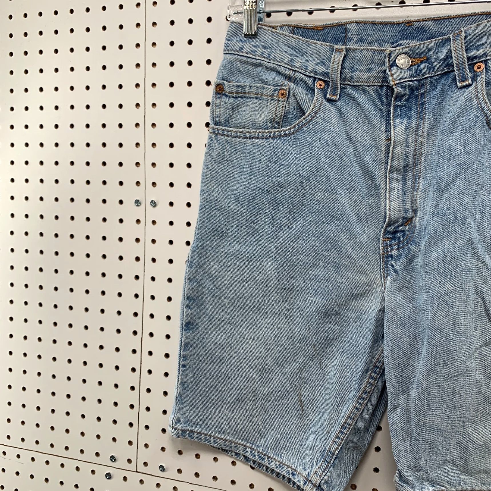 Levi's VINTAGE Levi's 505 Denim Shorts Bermuda Mens Size 33x9 Blue USA Made In USA Regular Fit 90s Jorts Size US 33 - 3 Thumbnail