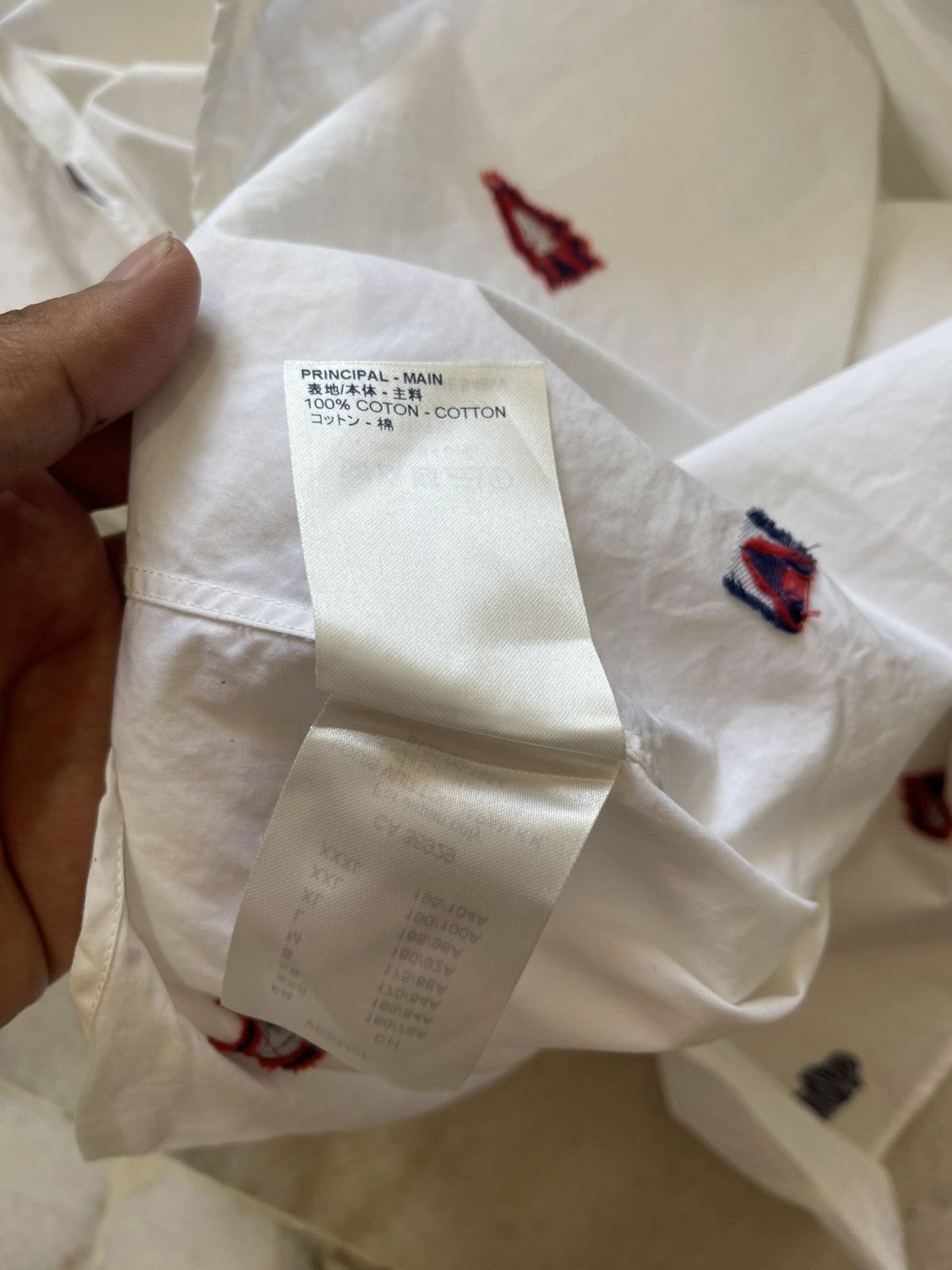 Louis Vuitton 2018 Louis Vuitton Embrodery Logo Button Up Size US M / EU 48-50 / 2 - 17 Thumbnail