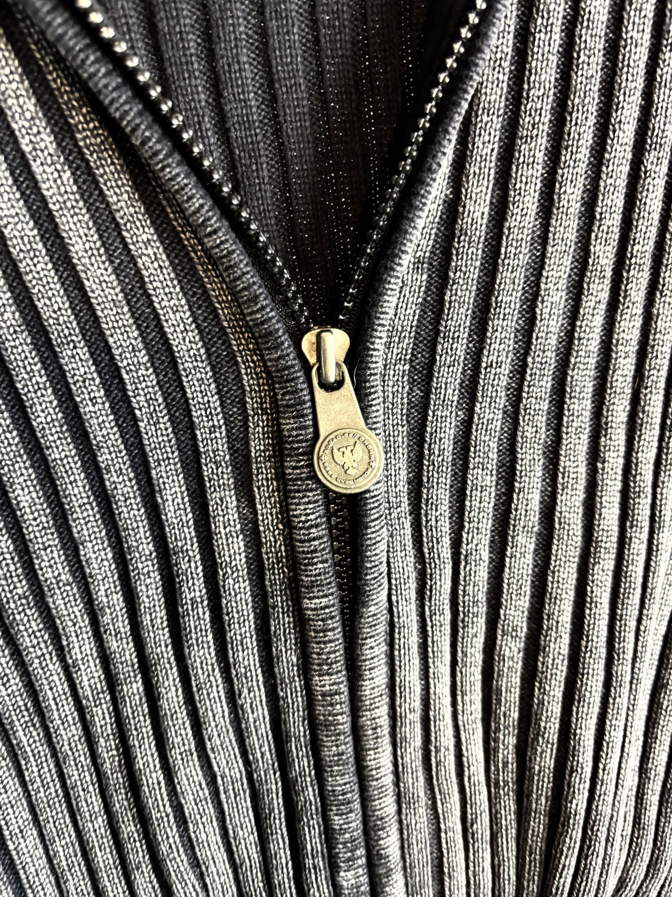 Vintage Vintage Ribbed Knit Zip Sweater Slim Fit Y2K Streetwear Size US M / EU 48-50 / 2 - 7 Thumbnail