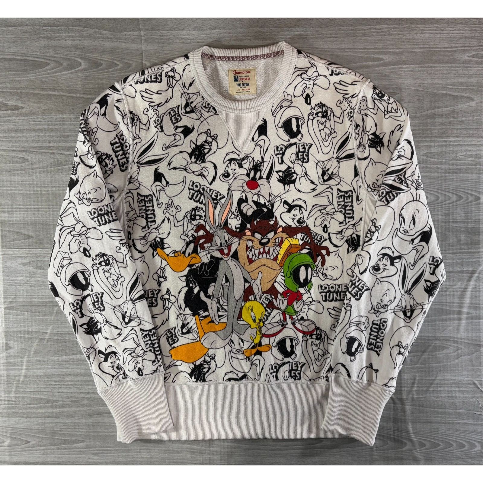 Todd Snyder Champion x Todd Snyder Looney Tunes Sweatshirt size M made i Size US M / EU 48-50 / 2 - 1 Thumbnail