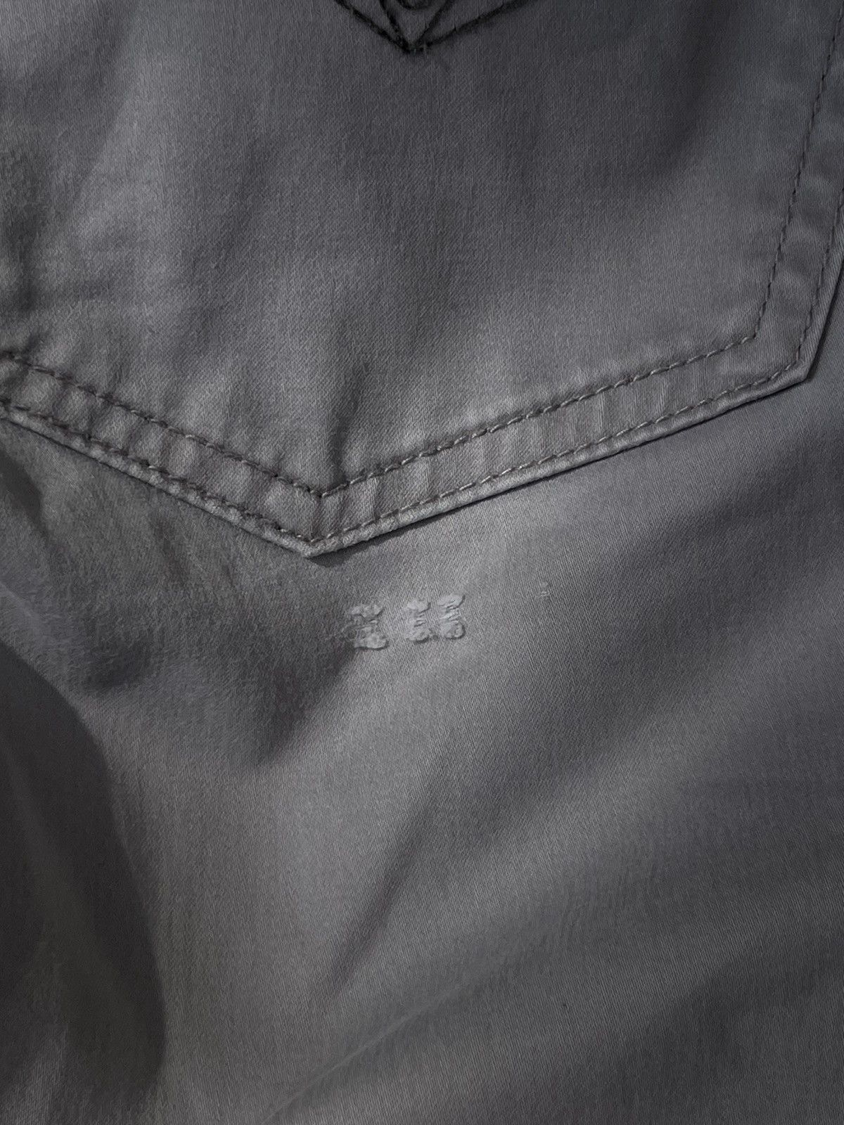 Guess × Vintage Guess Vintage Skinny Trousers (late 2000s) Size US 32 / EU 48 - 8 Thumbnail
