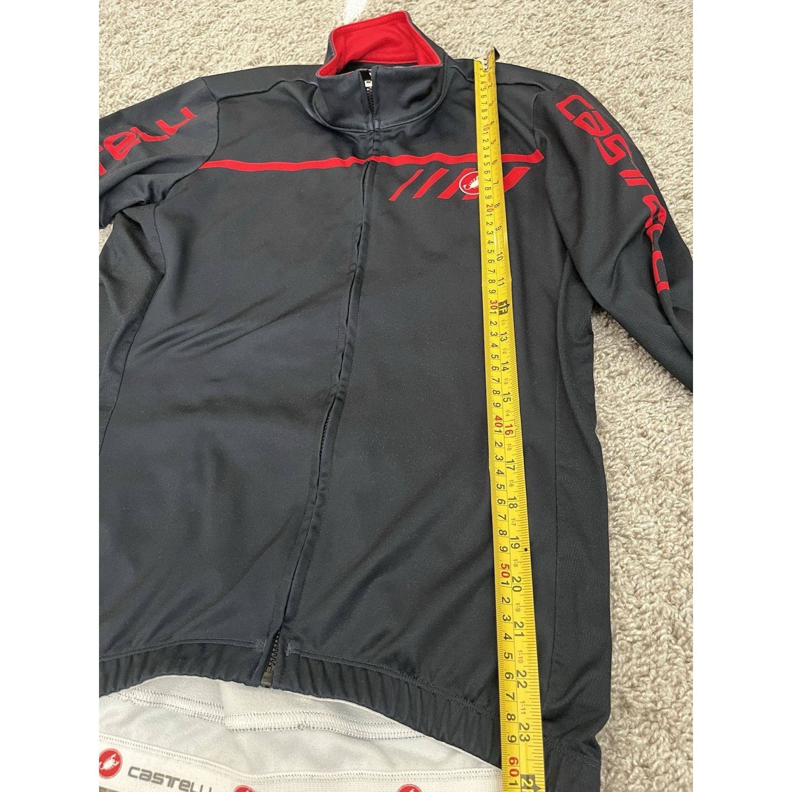 Other Castelli Long Sleeve Cycling Jersey Medium Black Red Zip Size US M / EU 48-50 / 2 - 8 Thumbnail