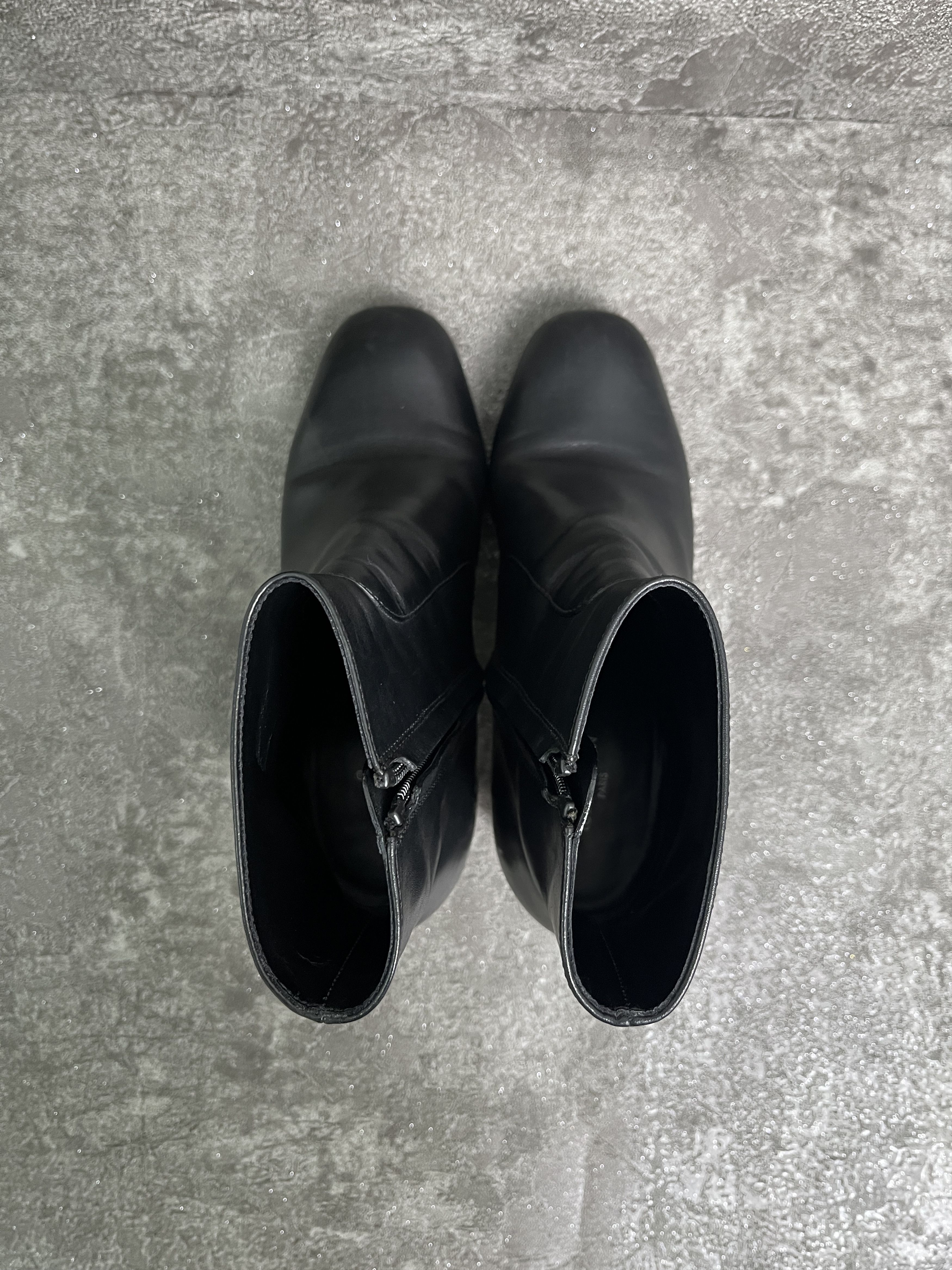 Louis Vuitton Louis Vuitton Black Leather Boots With Silver Quilted Heels Size US 6 / IT 36 - 6 Thumbnail