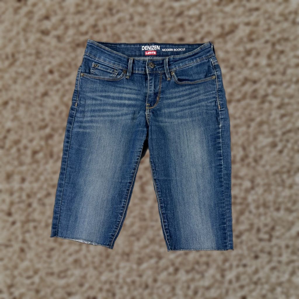 Levi's Levis Shorts Womens 4 Blue Cutoff Denim Jeans Cotton Blend Denizen 26x14 5-Pocket Style Denim Size 27" / US 4 / IT 40 - 1 Thumbnail