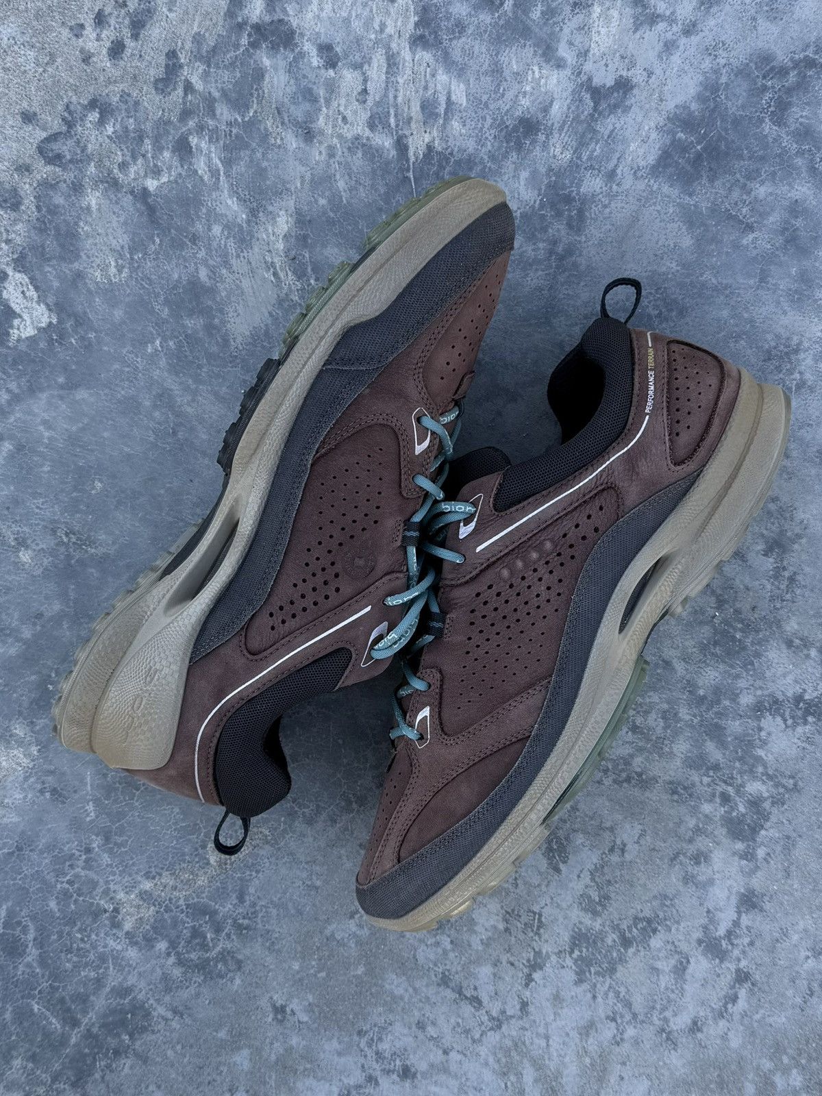 Ecco ECCO Y2K GORPCORE OUTDOOR HIKING BIOM TRAIL SNEAKERS Size US 11 / EU 44 - 4 Thumbnail