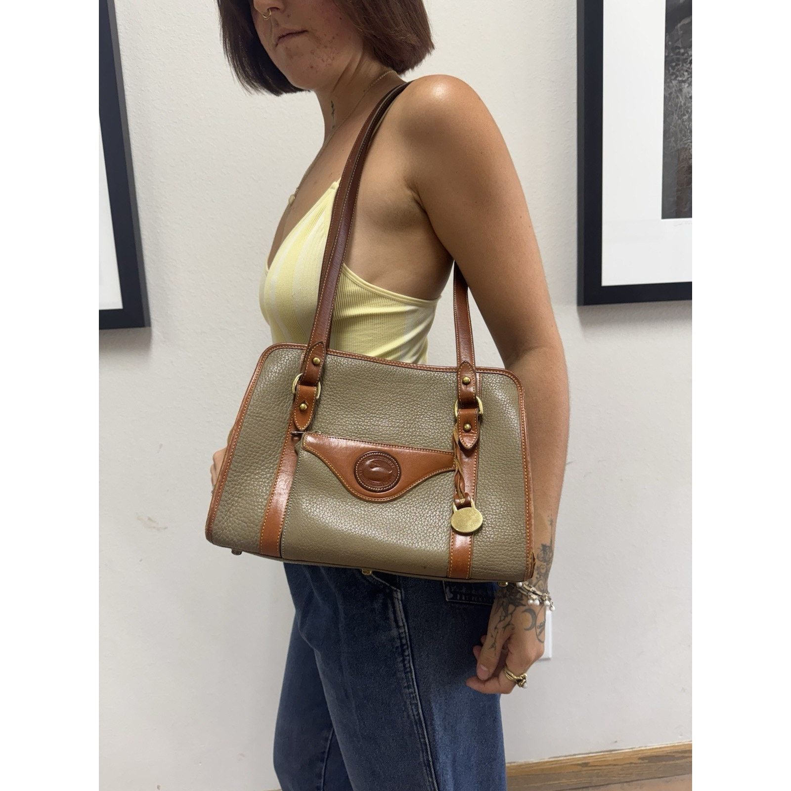 Dooney & Bourke Dooney&Bourke Taupe Pebble Leather Shoulder Crossbody Purse Size ONE SIZE - 2 Thumbnail