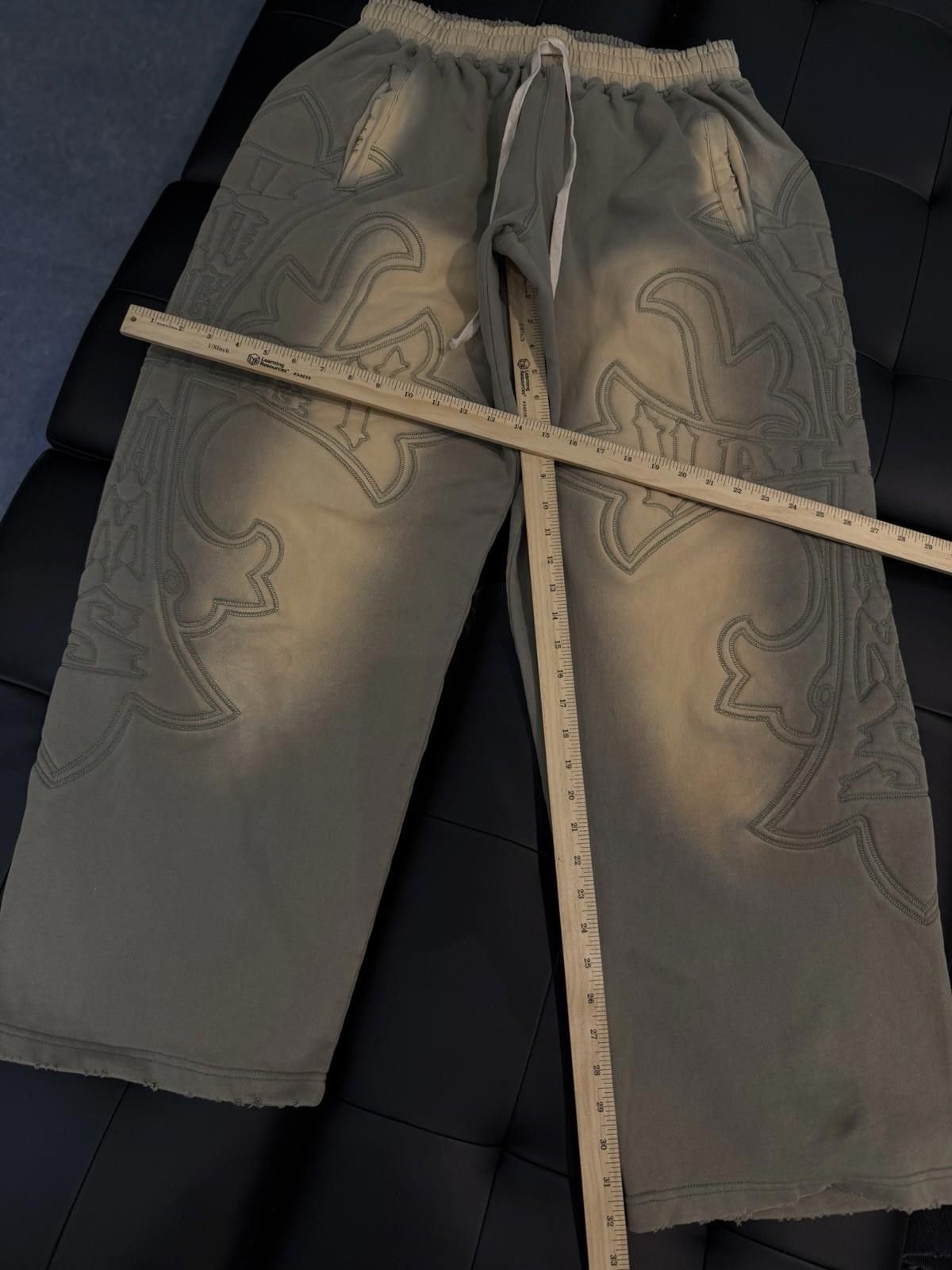Vale Valley Cross Carved Drawstring Sweatpants Medium NEW Vale Size US 32 / EU 48 - 8 Thumbnail