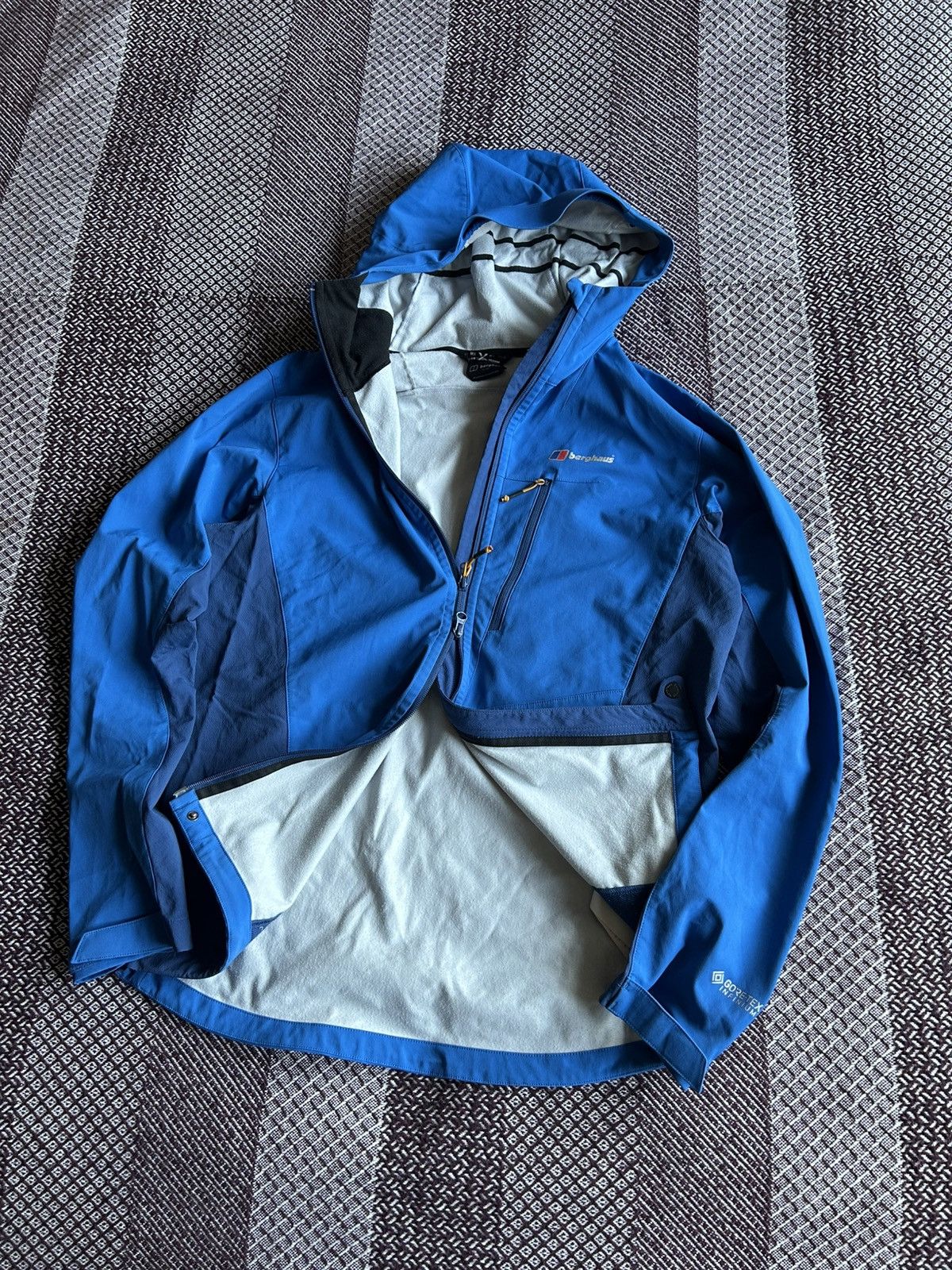 Berghaus Berghaus Gore-Tex Infitium Gorpcore Extrem Jacket Size Large Size US L / EU 52-54 / 3 - 9 Thumbnail