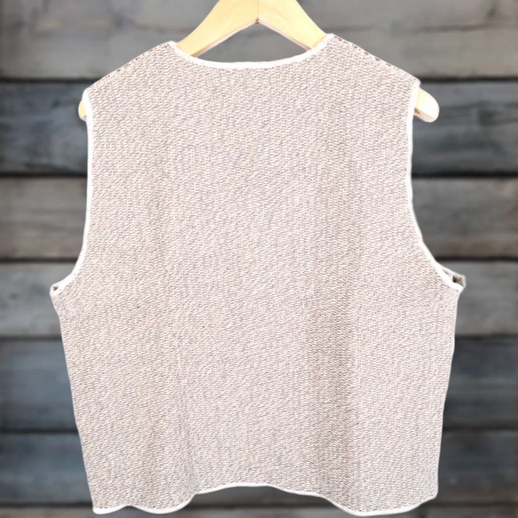 s.Oliver VINTAGE s.Oliver Geometric Knit Vest Wool Beige Women's Small Sleeveless V-Neck Knit VTG Geometric Pattern Knit Vest Size S / US 4 / IT 40 - 1 Thumbnail