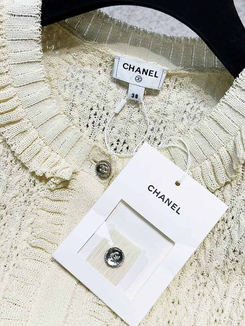 Chanel Chanel 25C beige ruffled long-sleeved knitted cardigan co Size XS / US 0-2 / IT 36-38 - 3 Thumbnail