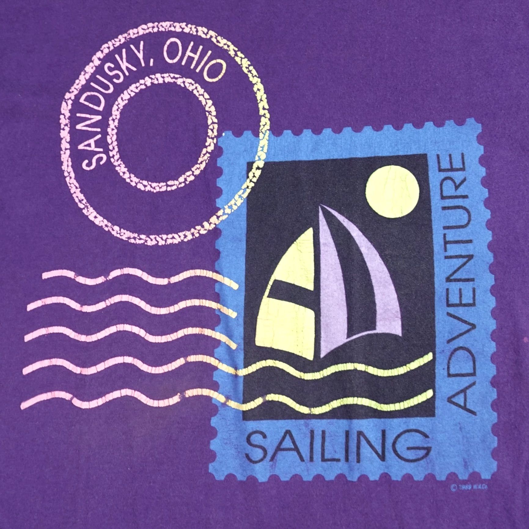 Vintage VINTAGE Sandusky Ohio Shirt Medium Purple USA Signal Sailing Adventure Men Short Sleeve Crew Neck T-Shirt Graphic Print 1990s Size US M / EU 48-50 / 2 - 2 Thumbnail