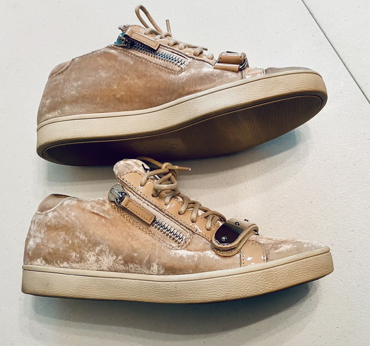 Giuseppe Zanotti Giuseppe Zanotti 🇮🇹 Pink Velvet Brek Veronica Sneakers 38 Size US 8 / IT 38 - 13 Thumbnail