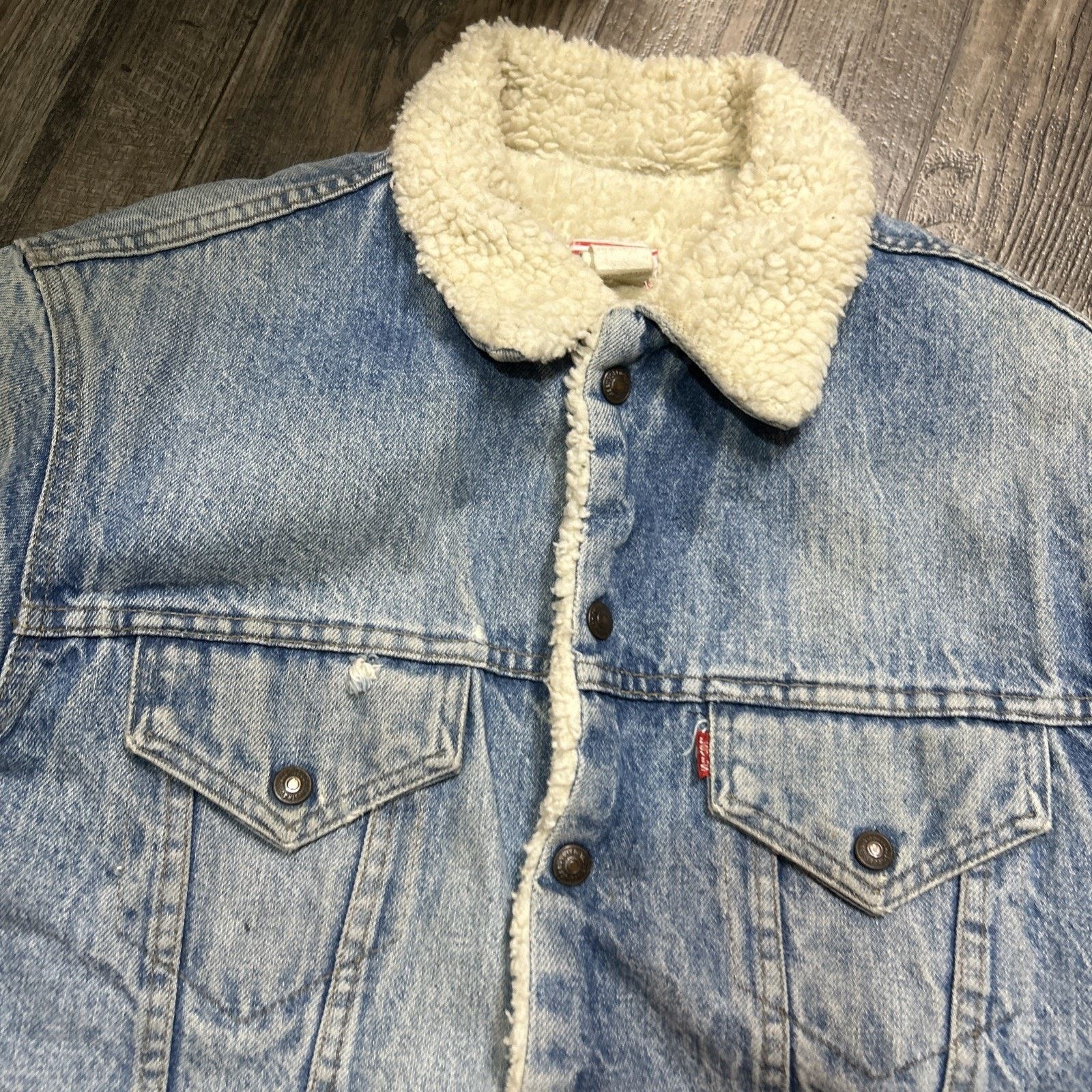 Levi's Vintage Levi’s Sherpa Lined Denim Trucker Jacket Size 42 Size US L / EU 52-54 / 3 - 2 Thumbnail