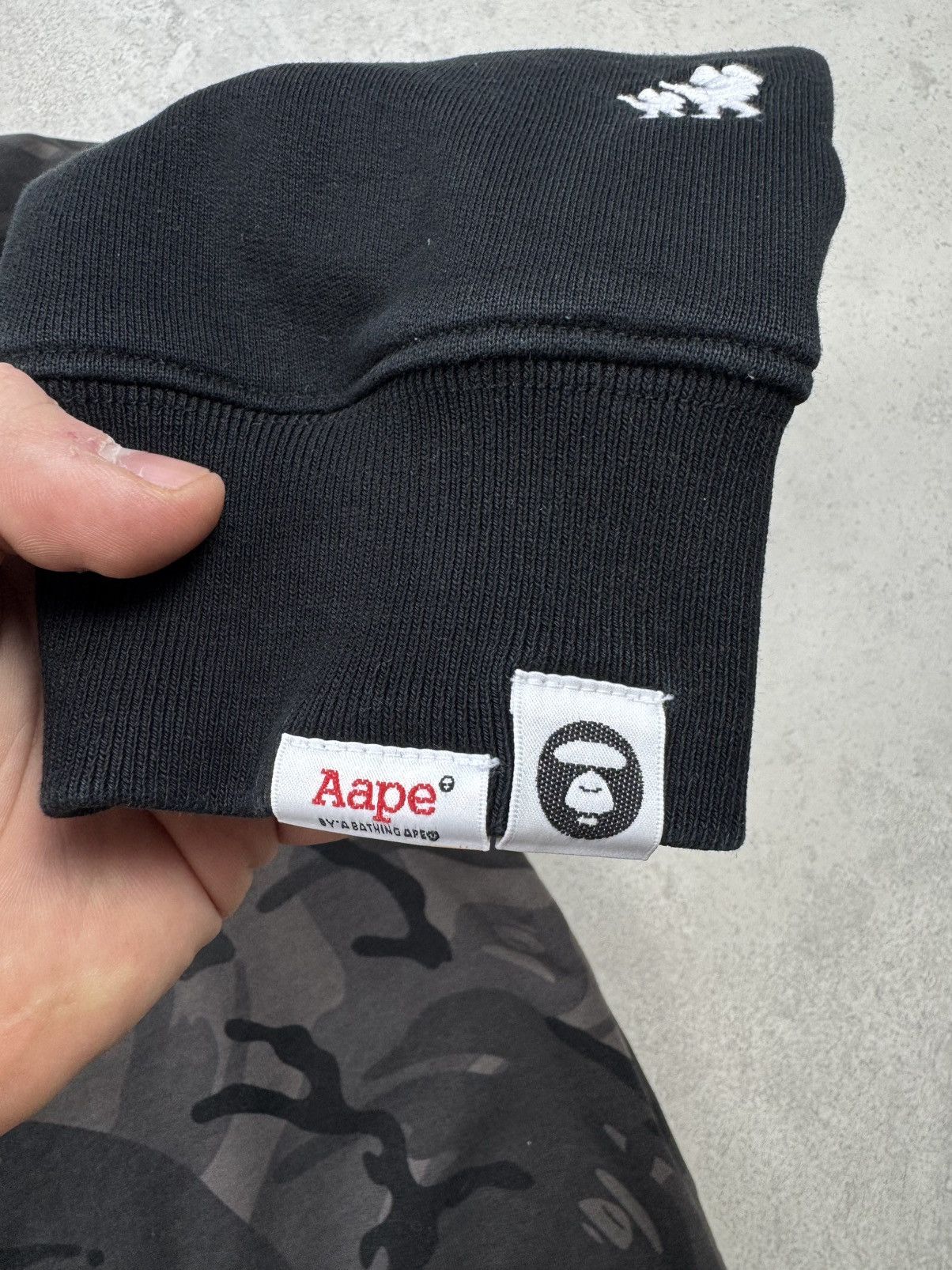 Aape AAPE BY A BATHING APE Apunvs Bape Camo Big Logo Sweatshirt Size US M / EU 48-50 / 2 - 16 Thumbnail