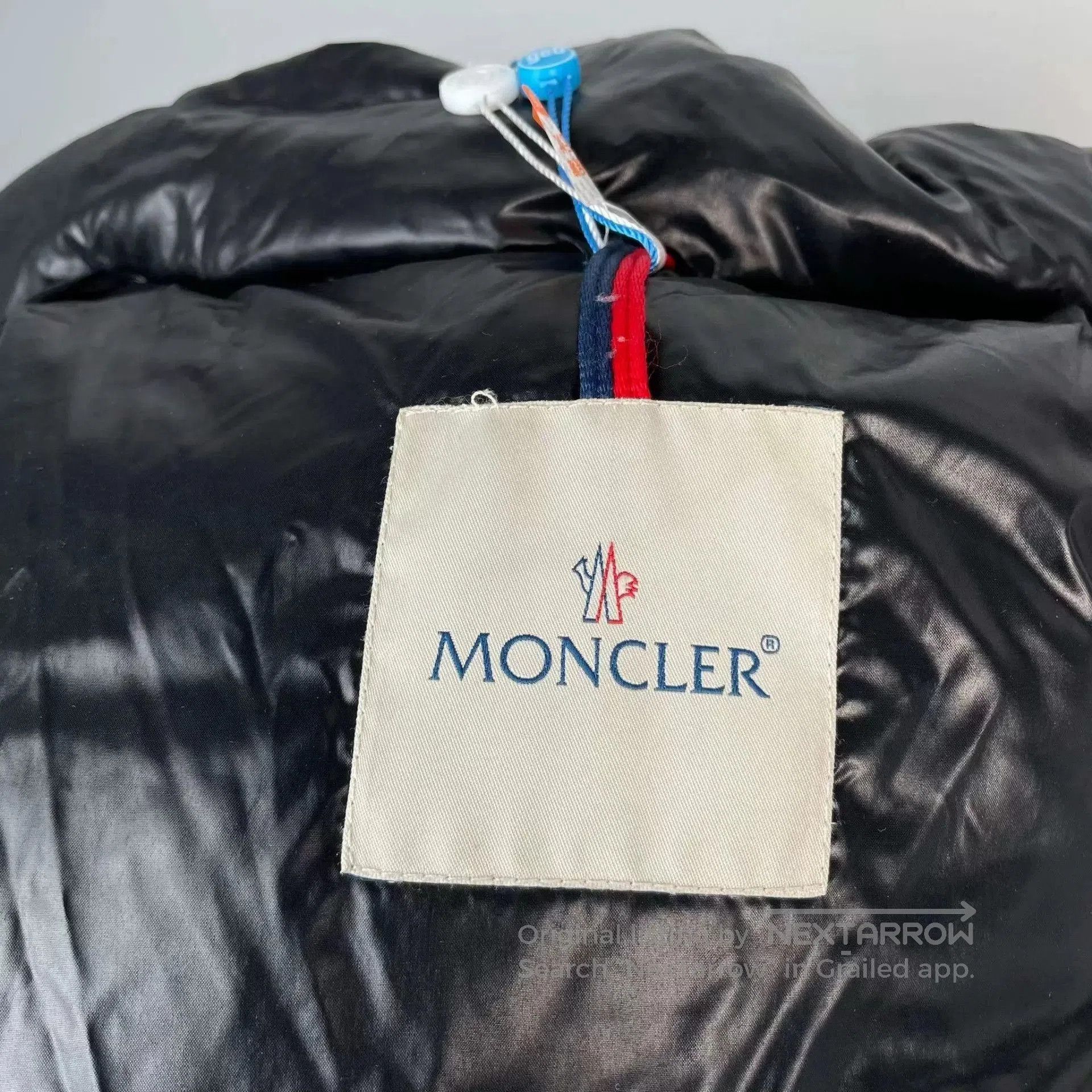 Moncler Black Puffer Jacket with Hood . Size US S / EU 44-46 / 1 - 5 Thumbnail