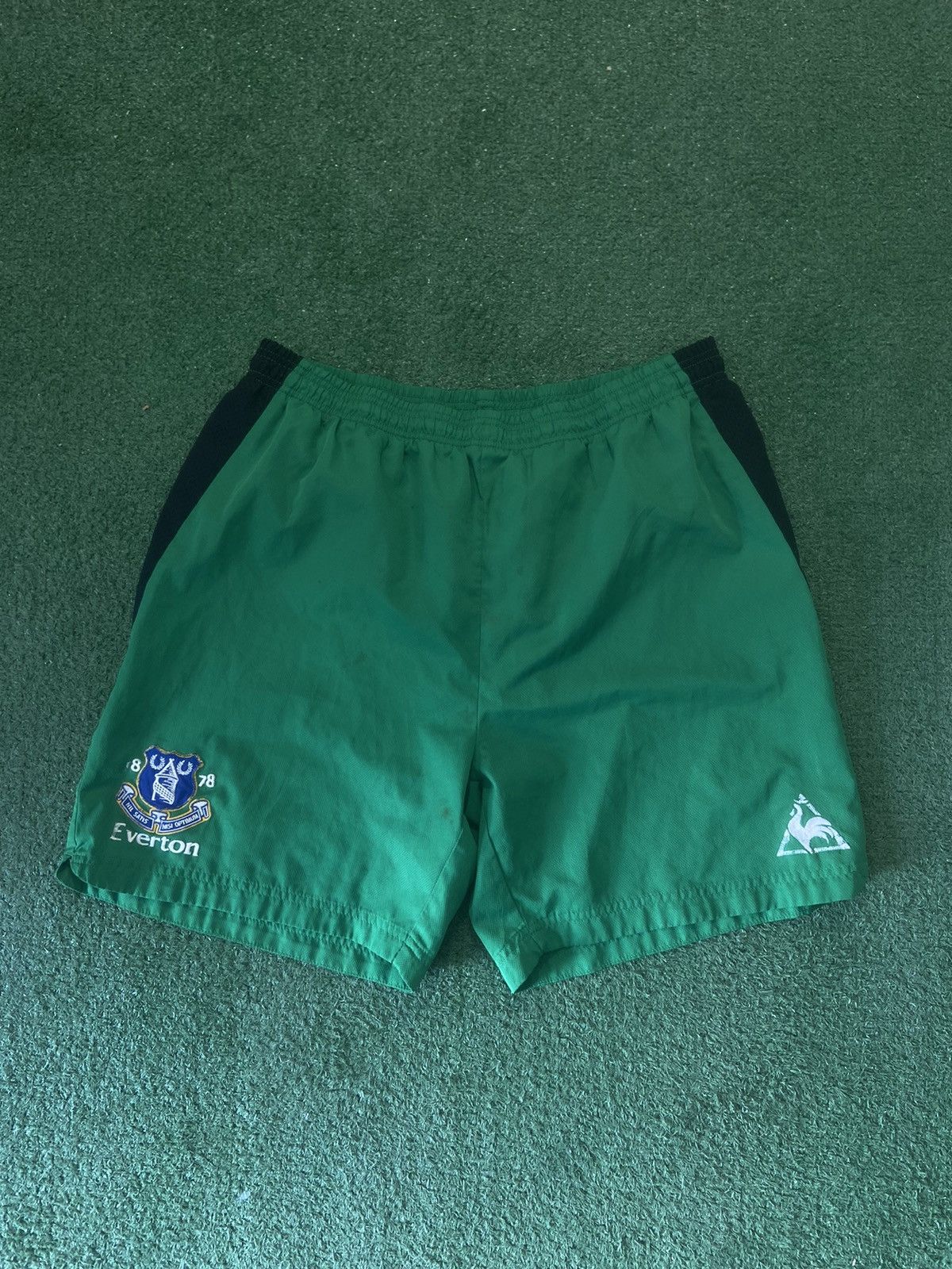 Other Everton shorts pants Size US 34 / EU 50 - 1 Thumbnail