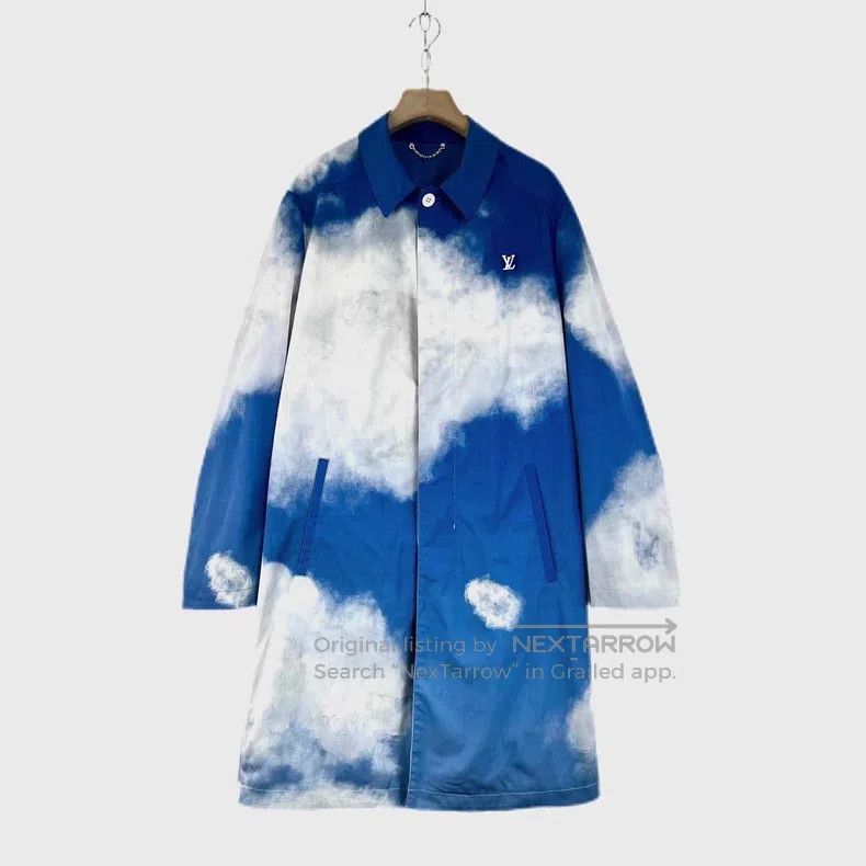 Louis Vuitton Louis Vuitton Blue Sky and White Clouds LOGO Windbreaker c Size US L / EU 52-54 / 3 - 1 Thumbnail
