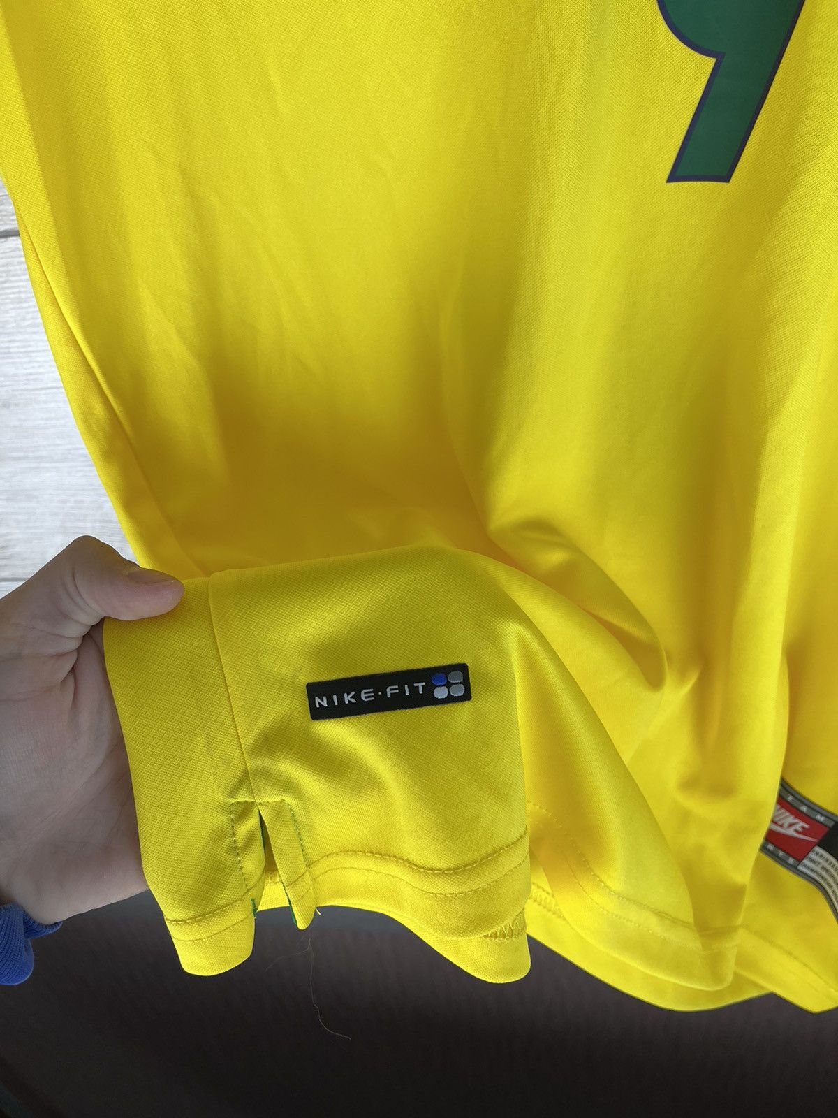 Vintage men’s soccer jersey Brazil 🇧🇷 Ronaldo #9 size M
