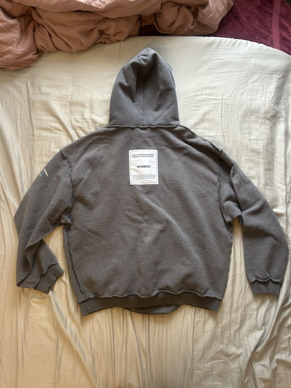 Vetements Vetements A/W 2018 Inside Out Shark Hoodie Size US L / EU 52-54 / 3 - 2 Thumbnail
