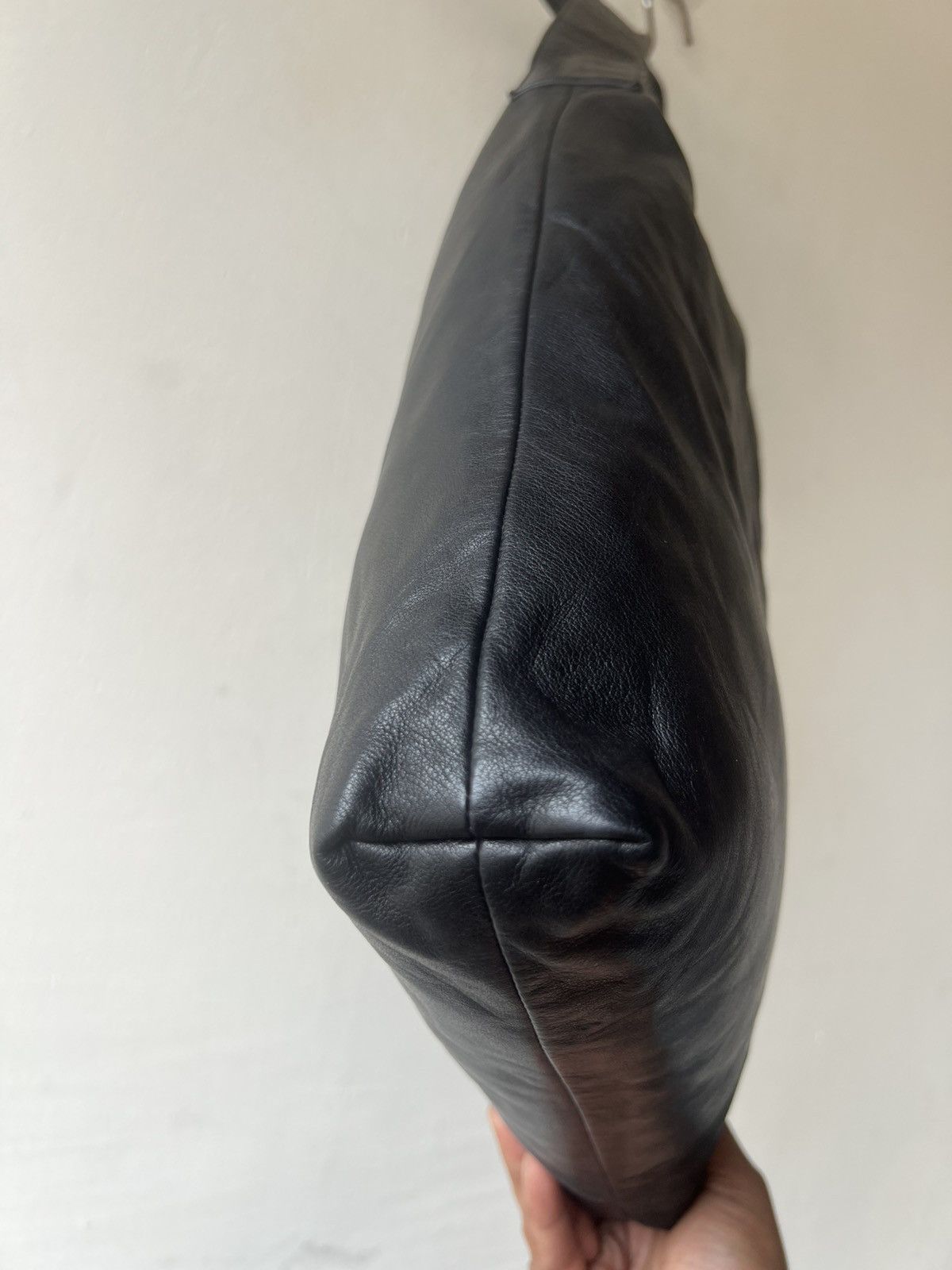Leather B. Stuff Japan Nappa Black Leather Shoulder Bag Size ONE SIZE - 19 Thumbnail