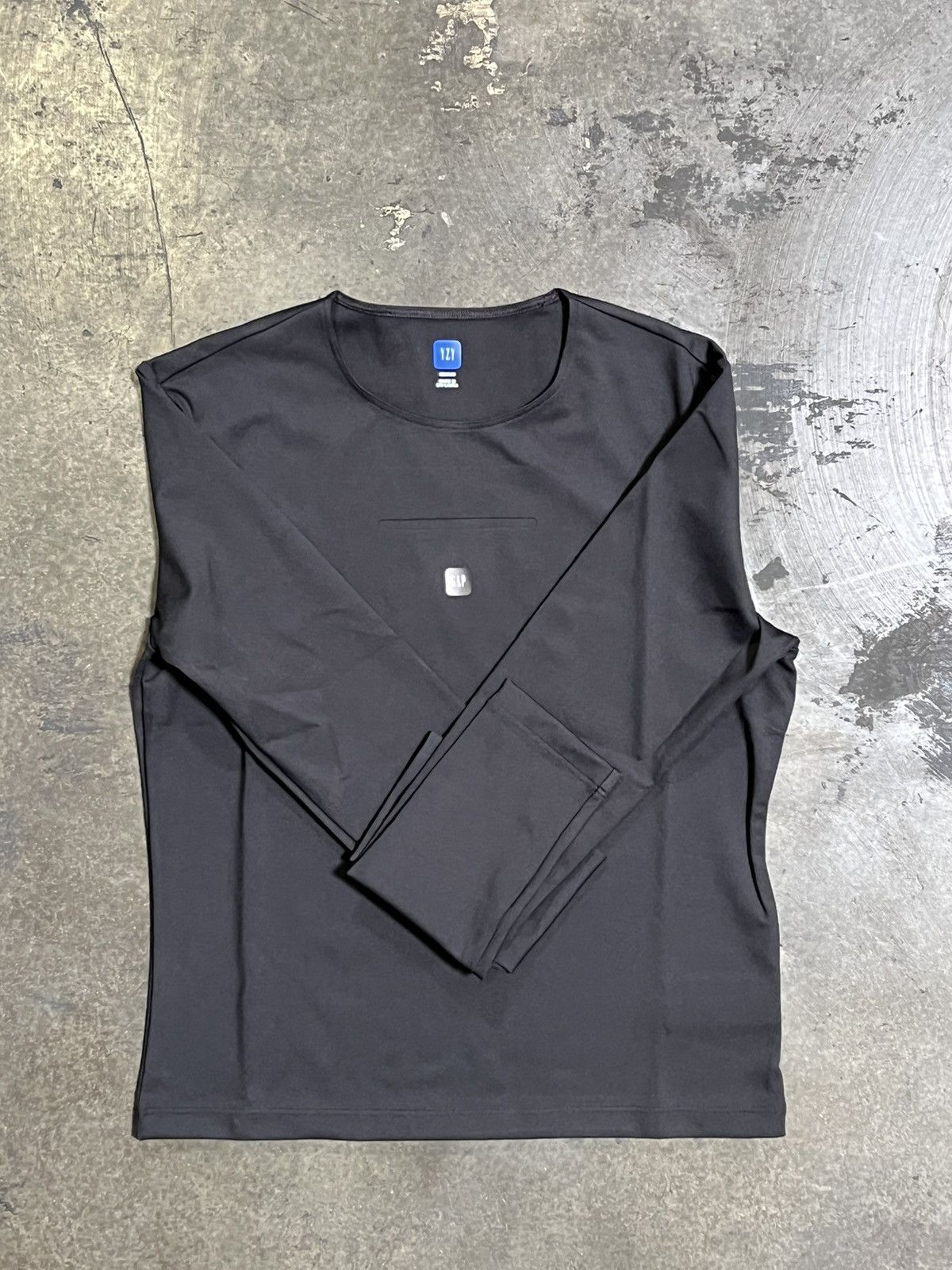 Yeezy Yeezy x Gap x Balenciaga 75 Ls Second Skin - M Size S / US 4 / IT 40 - 1 Thumbnail