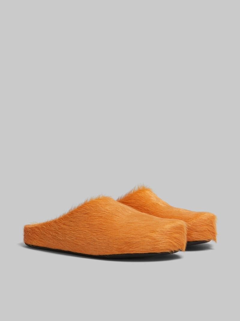 Marni o1f1d3z0526 Long-Haired Calfskin Fussbett Sabot in Pumpkin Size US 10 / EU 43 - 2 Thumbnail
