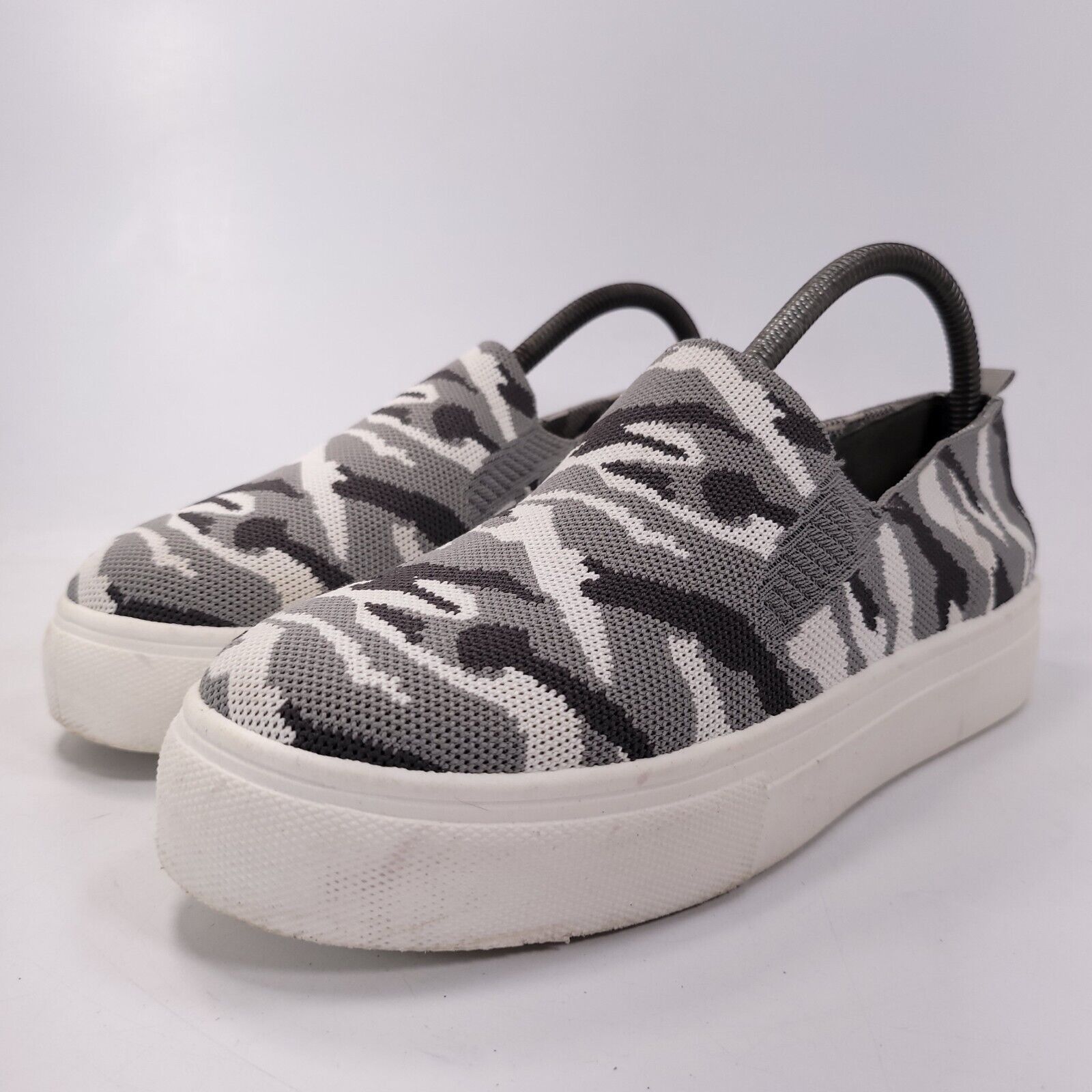 Steve Madden Steve Madden Darayl Shoe Womens Size 8.5 Gray Black White Size US 8.5 / IT 38.5 - 1 Thumbnail