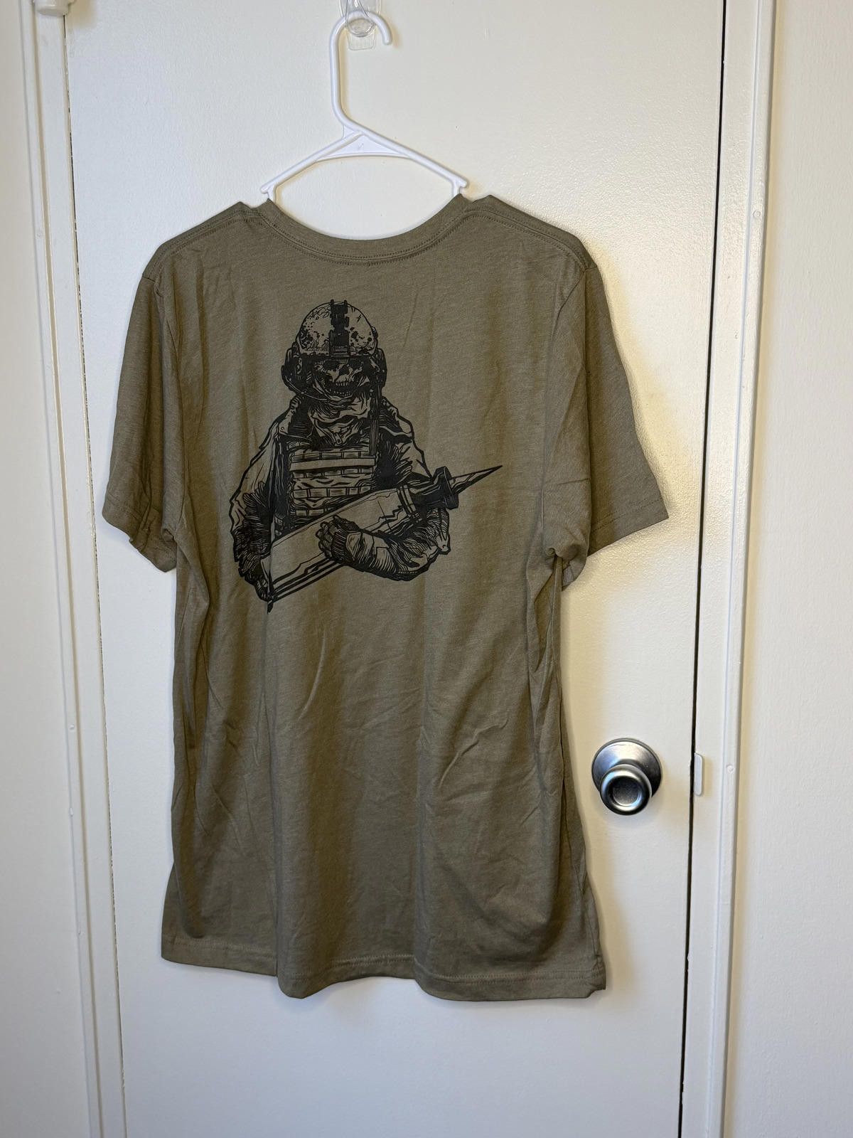 Canvas Turret Surfing Tshirt Size US L / EU 52-54 / 3 - 1 Thumbnail