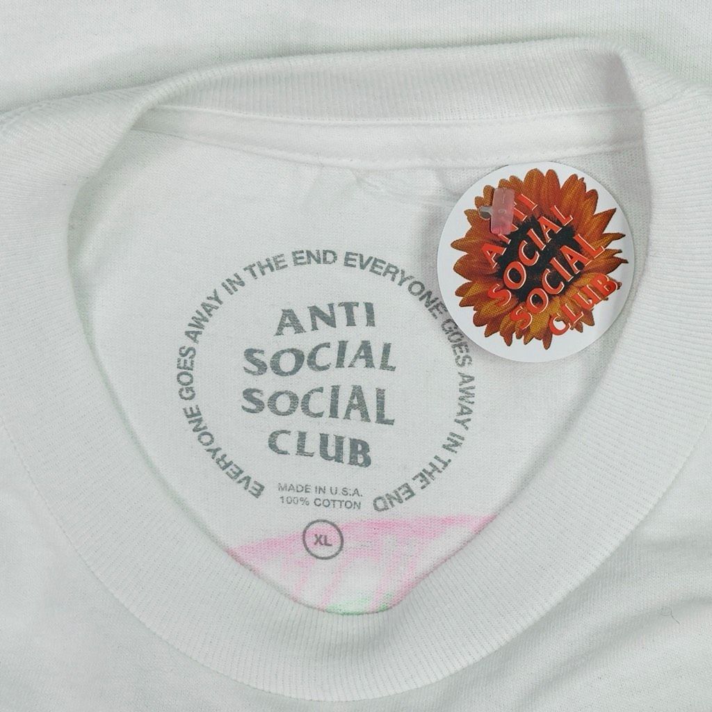 Anti Social Social Club Anti Social Social Club Neon Lights And A Lot of Rain Tee Size US XL / EU 56 / 4 - 3 Thumbnail