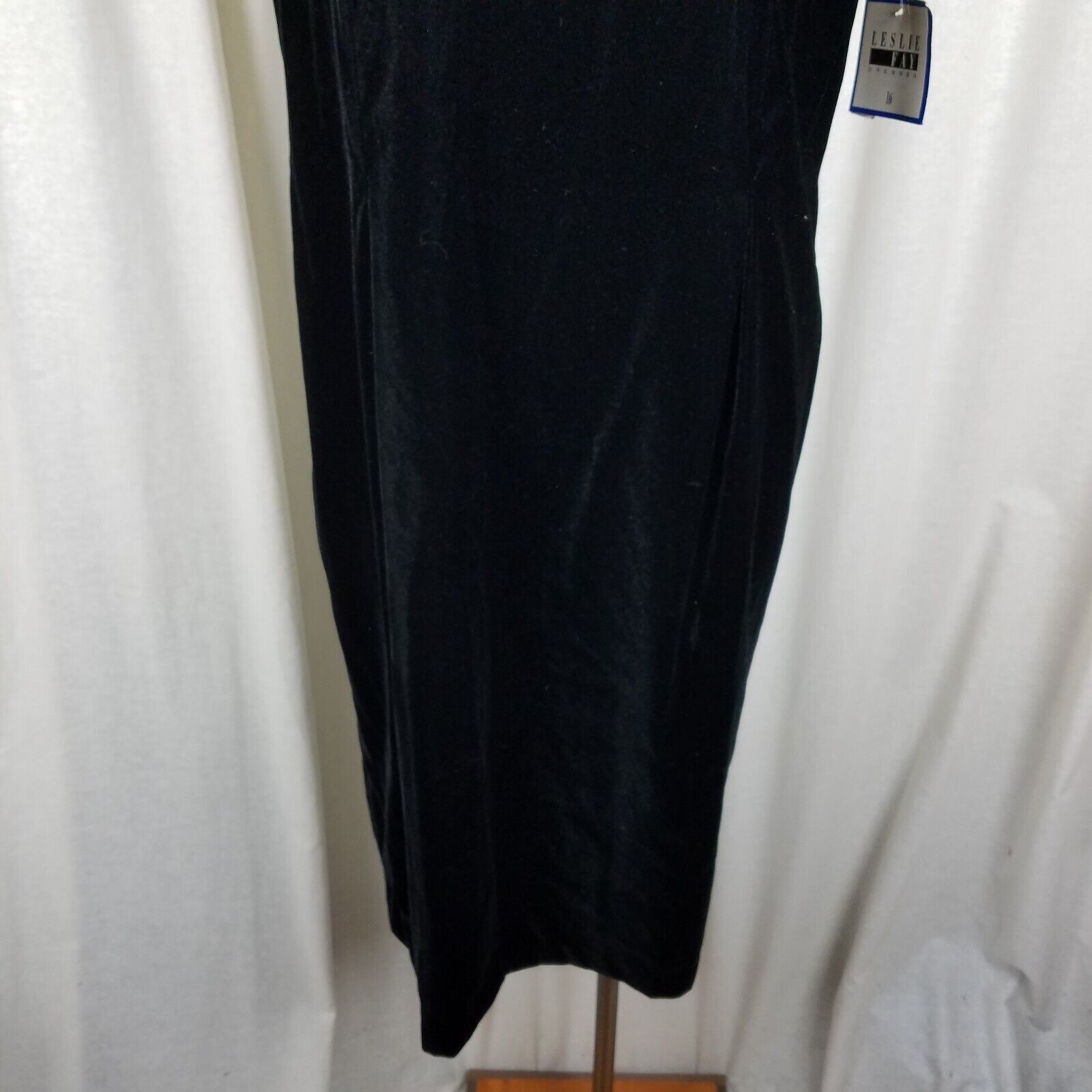 Fay Vtg Leslie Fay Dresses Black Velvet Midi Dress Womens 16 80s Size XXL / US 16-18 / IT 52-54 - 5 Thumbnail