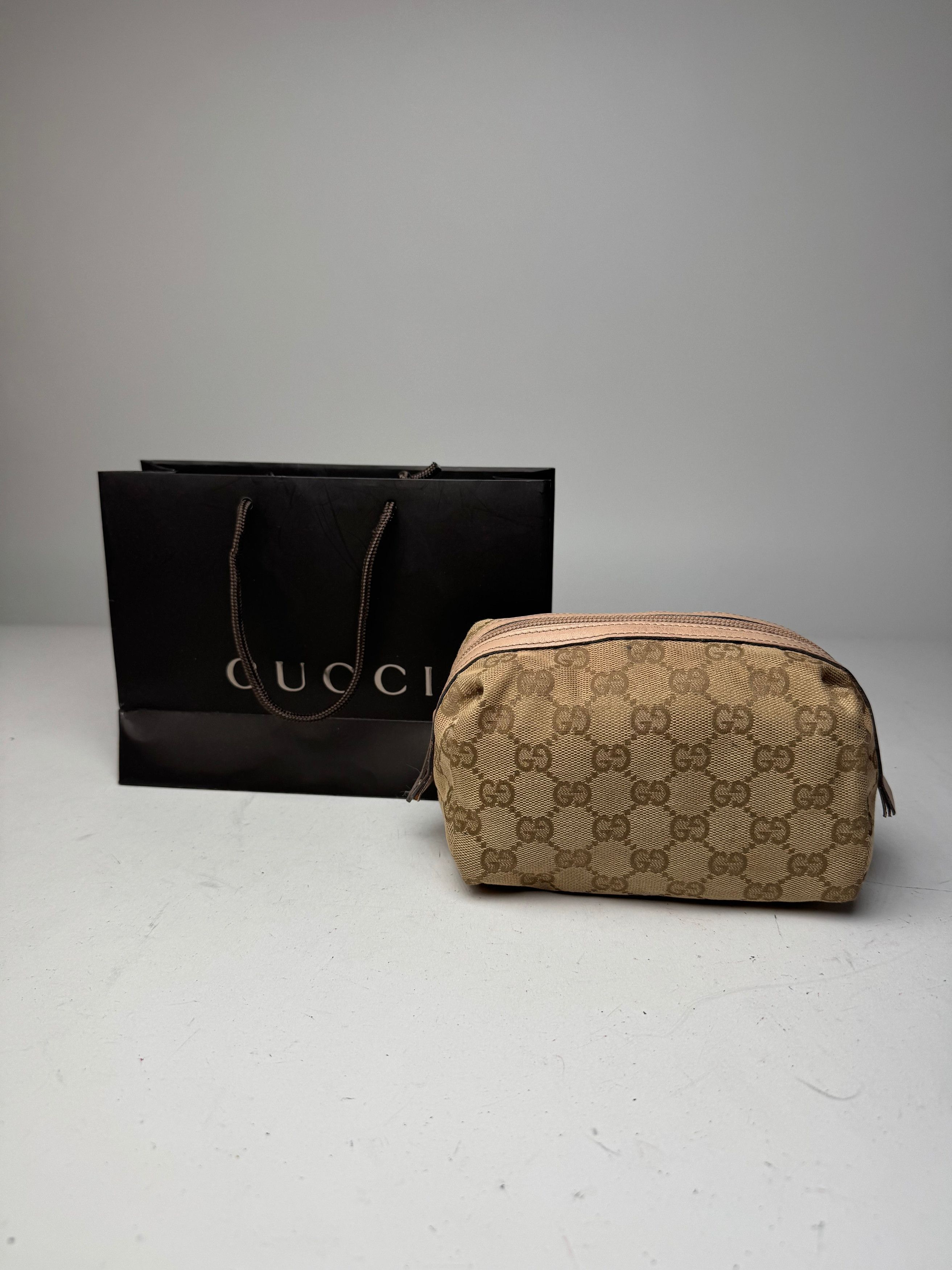 Gucci Vintage Monogram Mini Bag/Pouch Beige Pink Size ONE SIZE - 1 Thumbnail