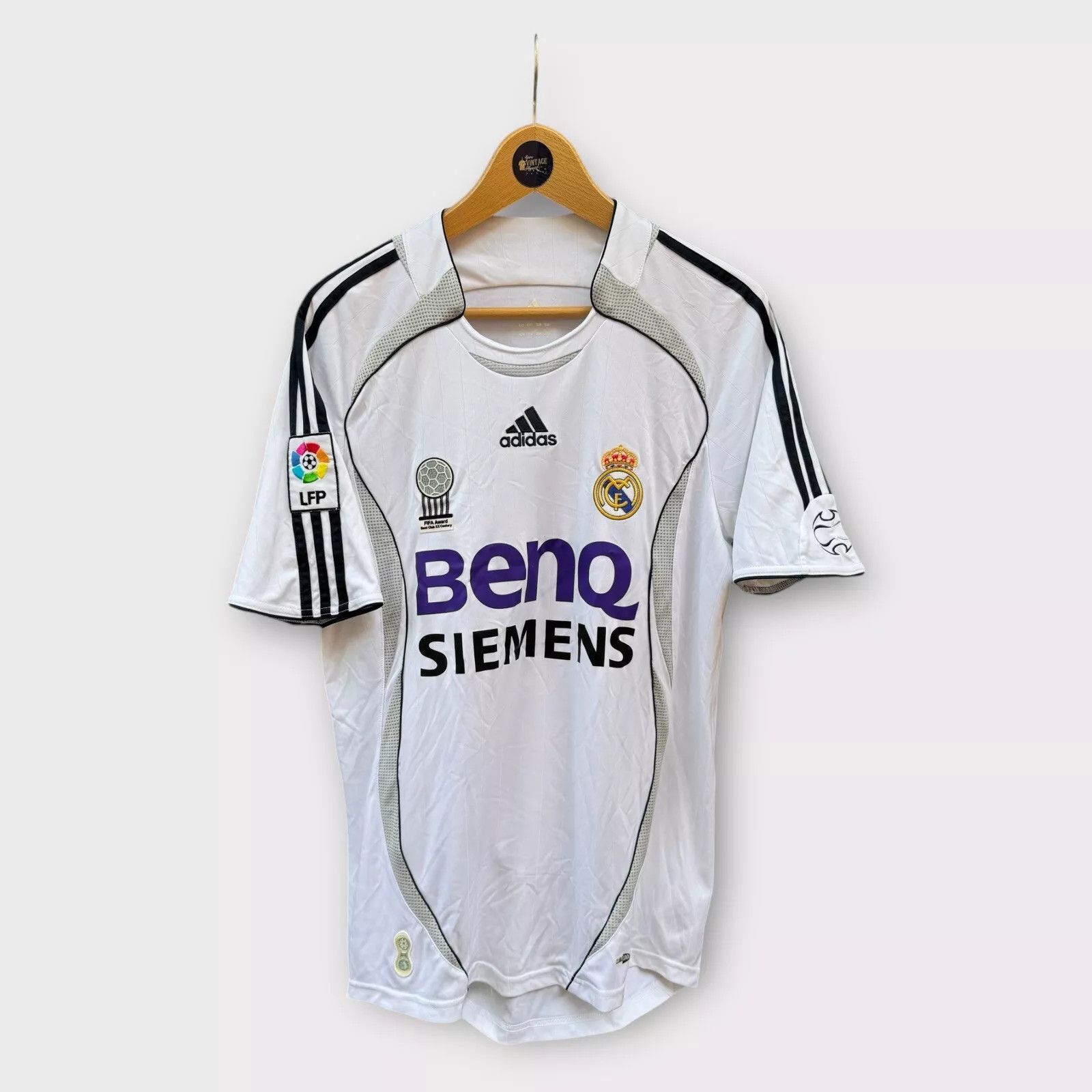 Maillot De Foot Vintage Domicile Real Madrid Cf 2006 2007