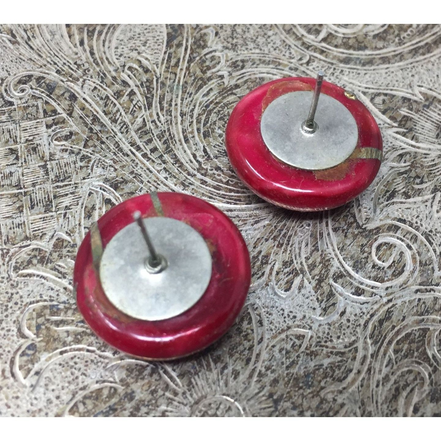 Other Women's Round Red Dome Button Earrings with Gold Brush Strok Size ONE SIZE - 2 Thumbnail
