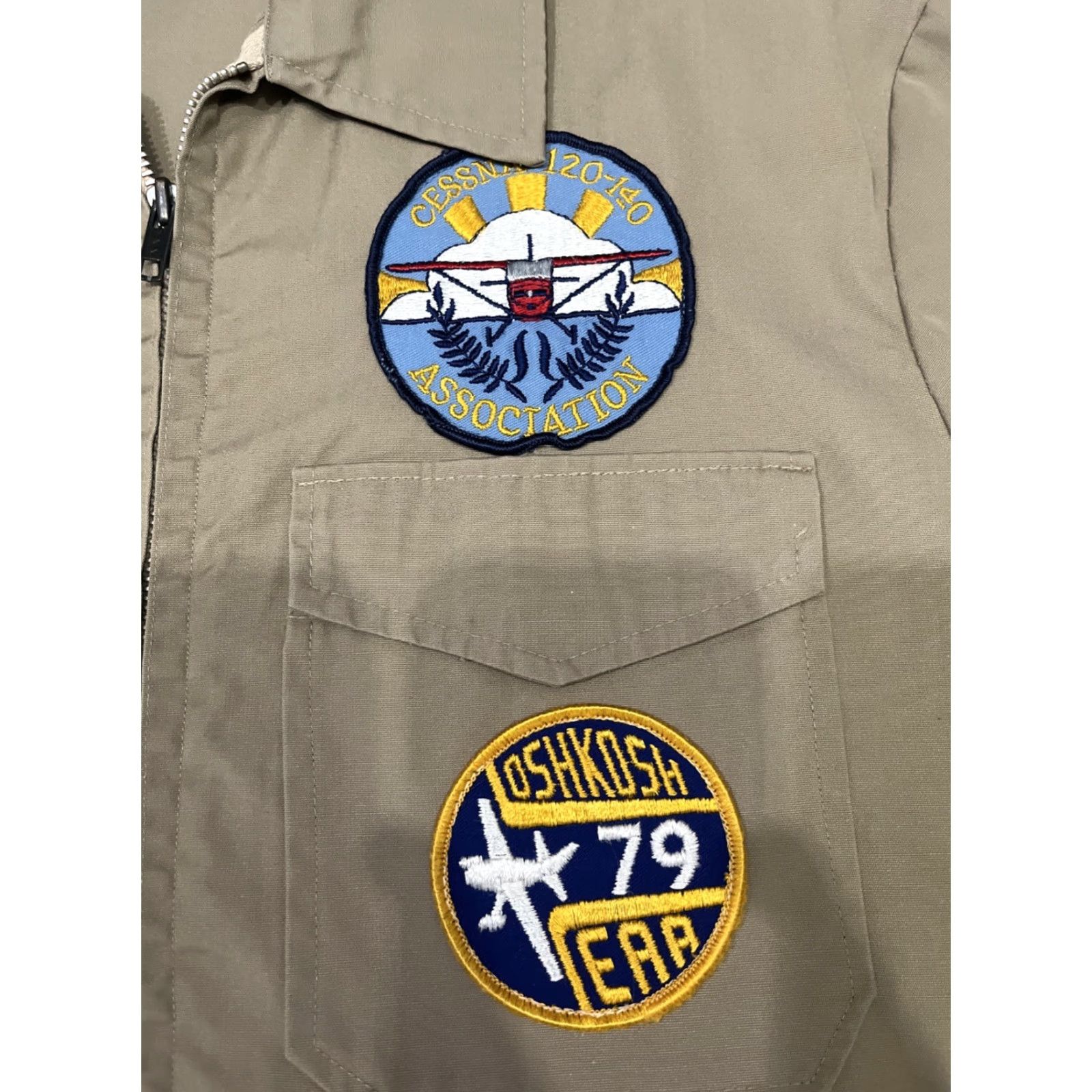 Vintage VINTAGE Flight Apparel Inc Bomber Jacket Mens M Brown Patches Oshkosh Hammonton Airport Short Zip Collared 80s Retro Transportation Aviation Size US M / EU 48-50 / 2 - 3 Thumbnail