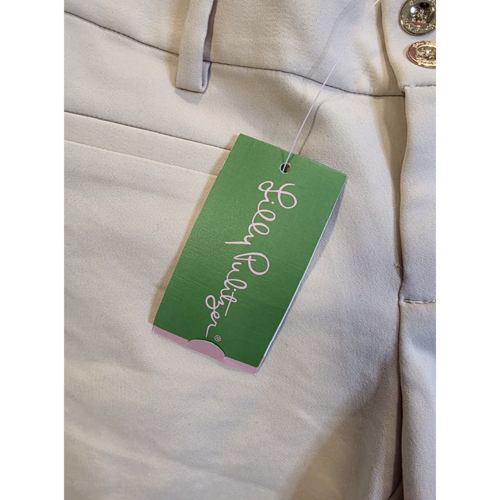 Lilly Pulitzer VINTAGE Lilly Pulitzer Joette Stretch Dinner Shorts Palm Beach Sandstone Women's 0 NWT Size 25" / US 0 / IT 36 - 6 Thumbnail