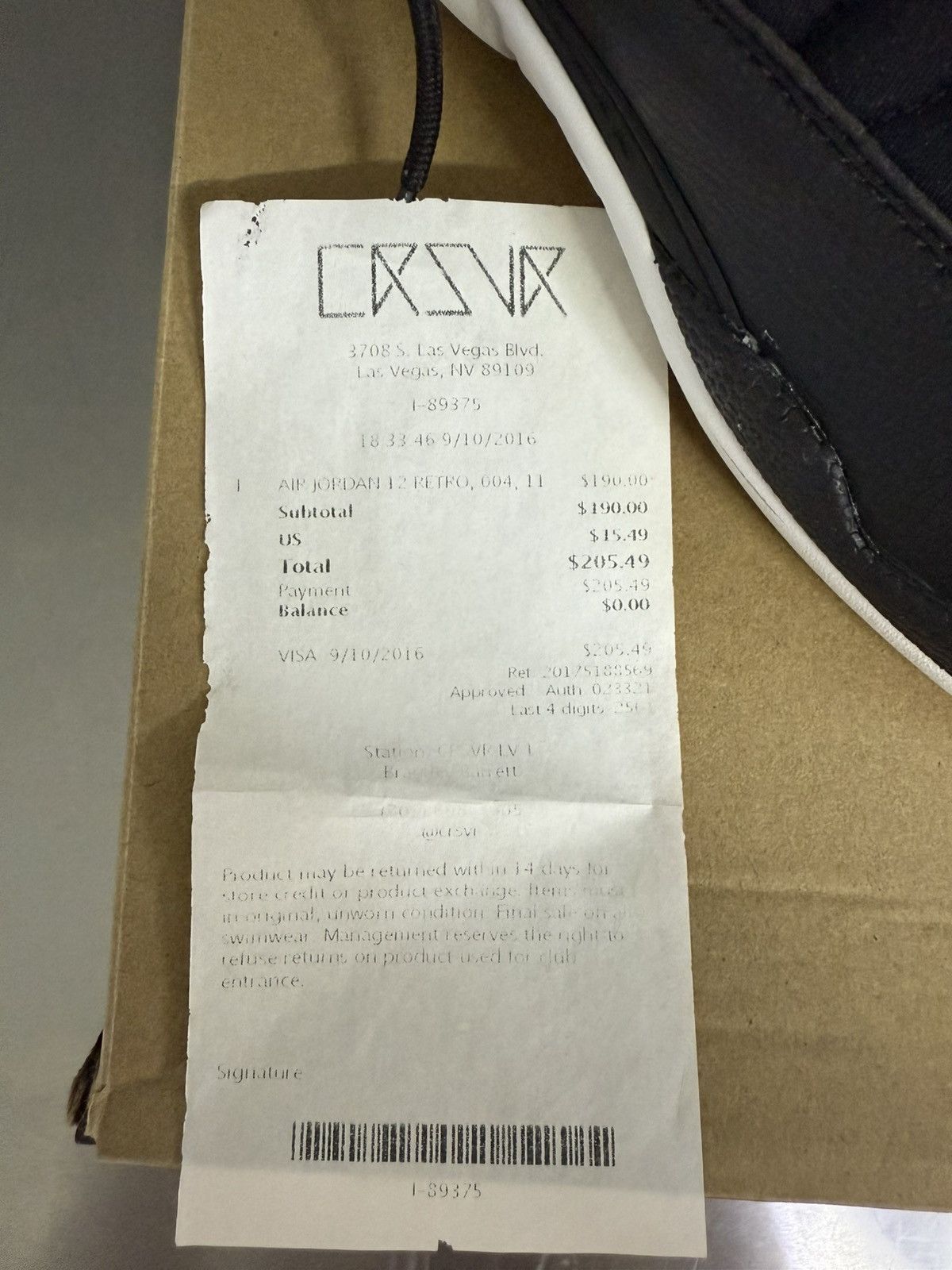 Jordan Brand Jordan 12 nylon Size US 11 / EU 44 - 2 Thumbnail