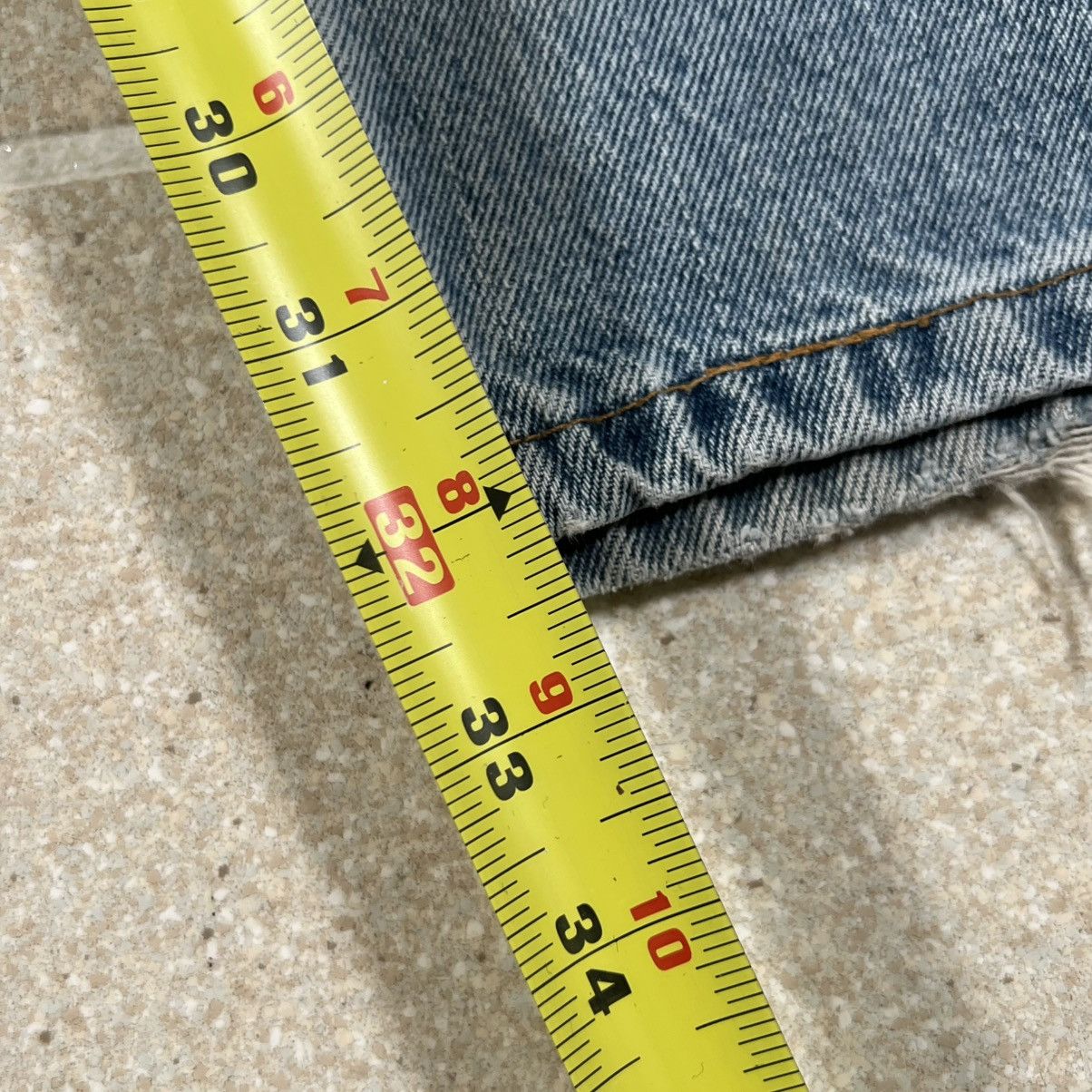 Levi's Vtg Levi's 569 Loose Straight Jeans 34x32 Light Wash Denim Size US 34 / EU 50 - 11 Thumbnail
