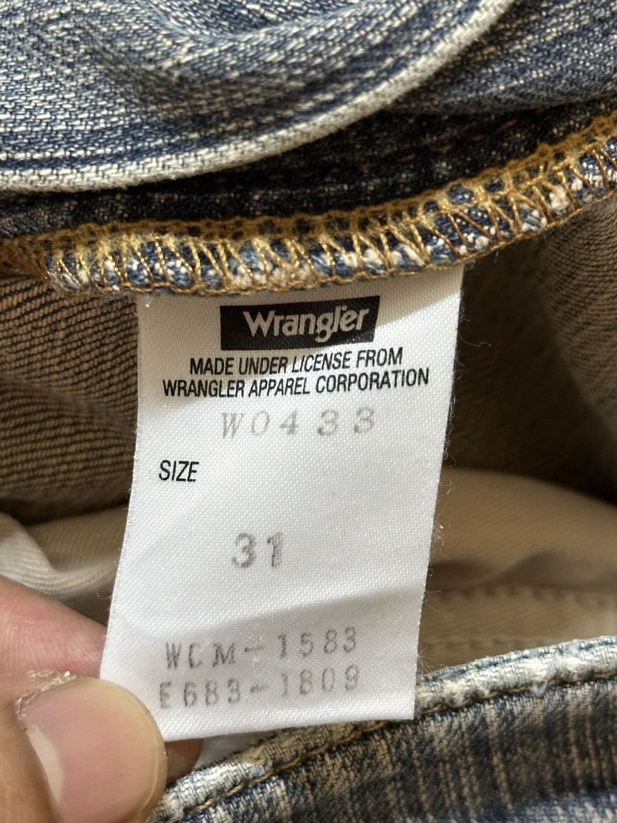 Wrangler Vintage Wrangler Faded Wash Jeans Size US 31 - 9 Thumbnail