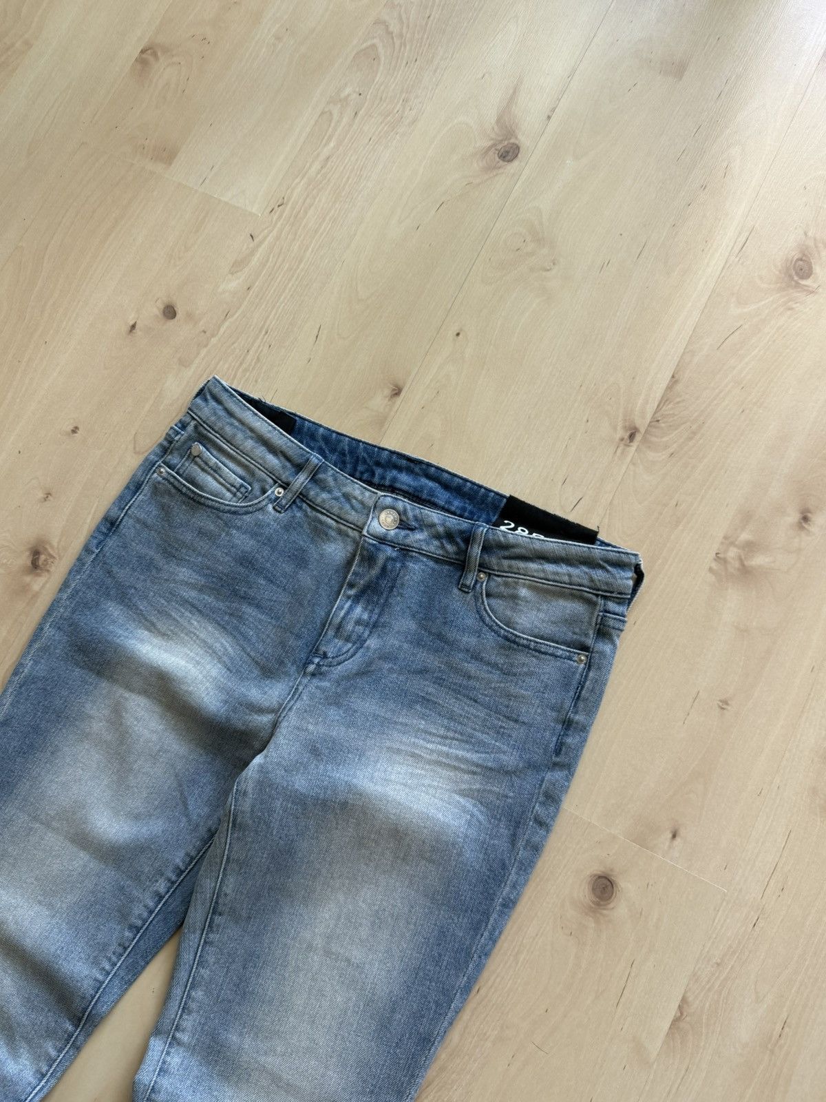 Armani Exchange Armani Exchange Super Skinny regular denim jeans nwt Size US 28 / EU 44 - 3 Thumbnail
