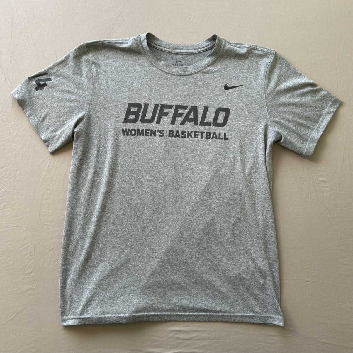 Nike Nike Dri-Fit University Of Buffalo women Basketball T-Shirt Size L / US 10 / IT 46 - 1 Thumbnail