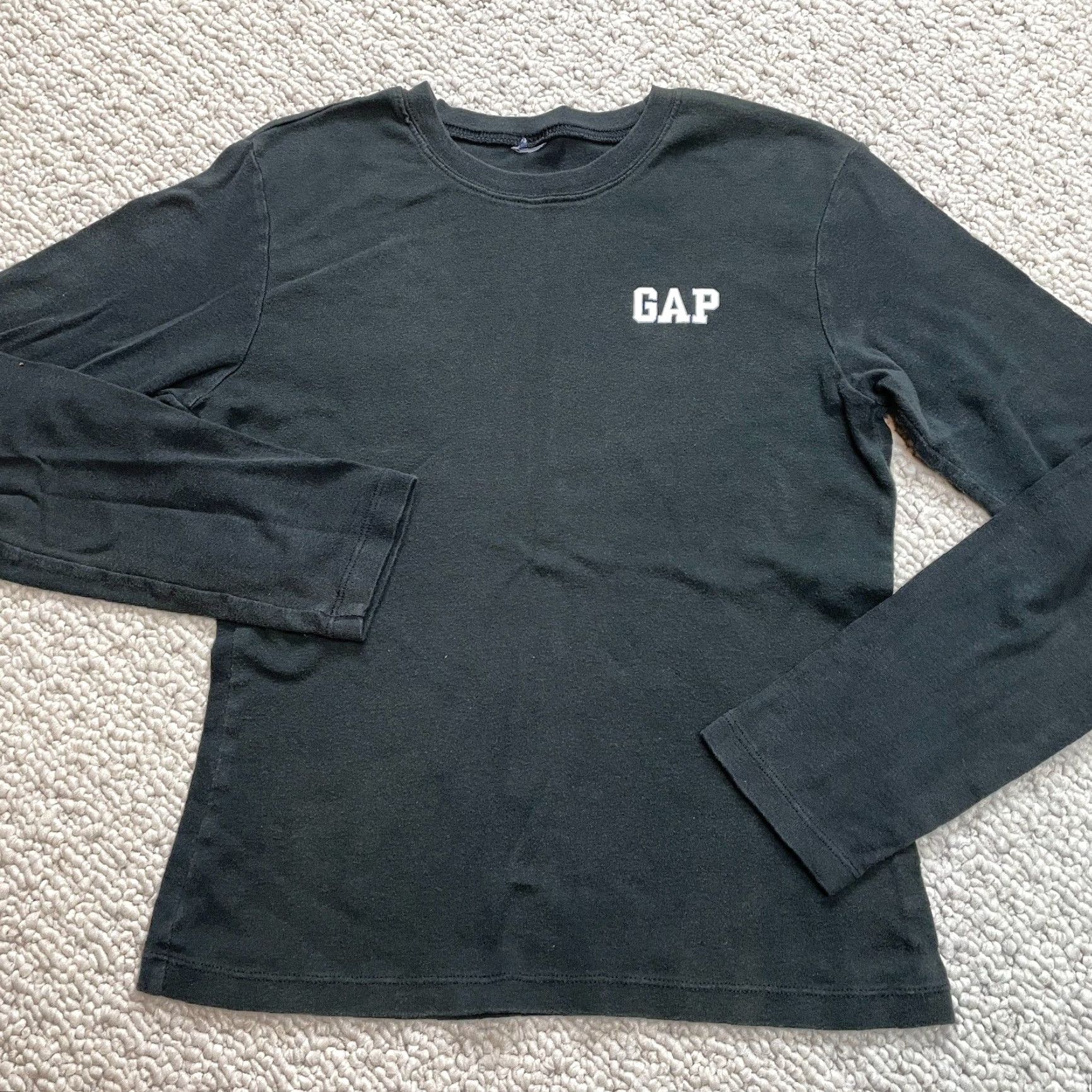 Gap Gap Shirt Juniors Small Black Long Sleeve Soft Cotton Solid Basic Casual Top Size S / US 4 / IT 40 - 2 Thumbnail