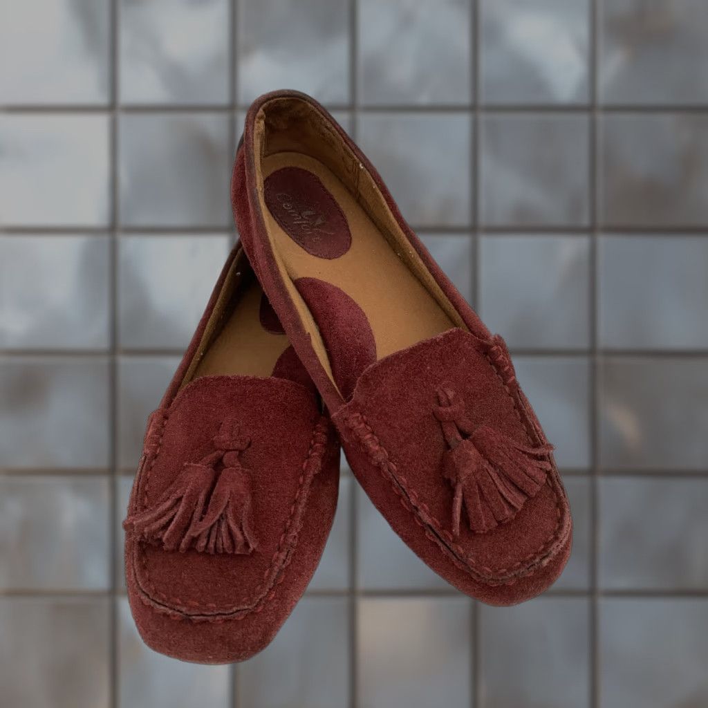 Vintage I Love Comfort Burgundy Suede Tassel Moccasins  display picture 2