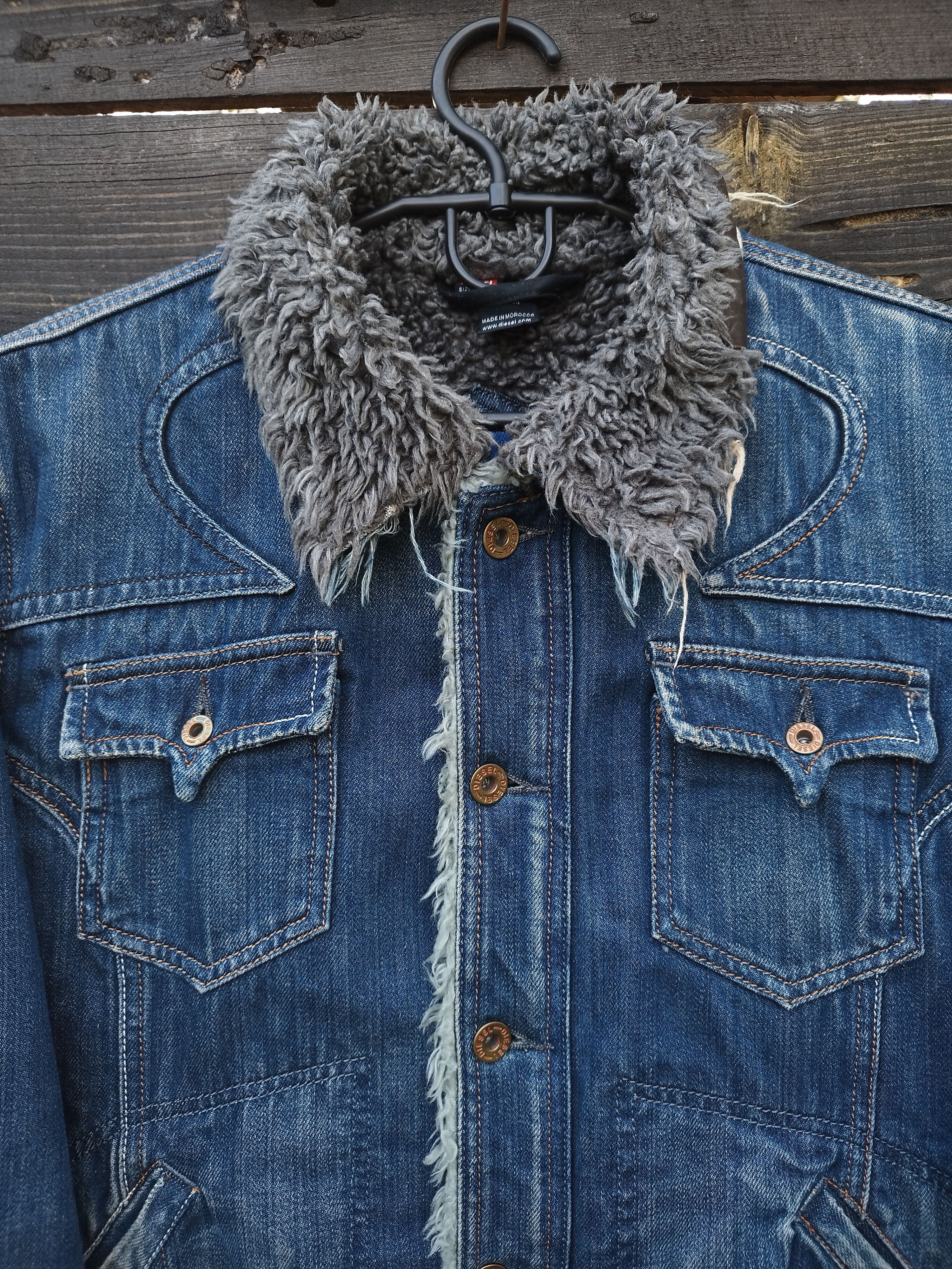 Diesel Vintage Diesel Denim Sherpa Lined Trucker Jacket Blue Men's Size US M / EU 48-50 / 2 - 2 Thumbnail