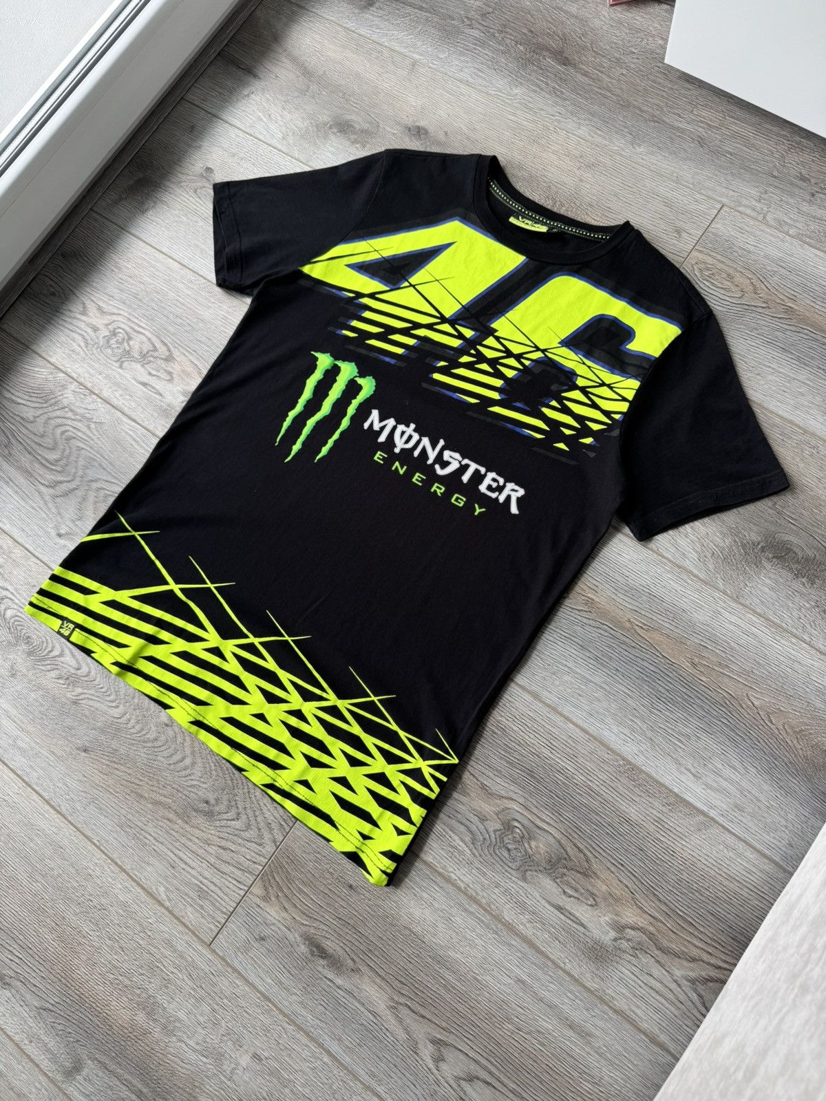 Vintage Vintage Valentino Rossi VR46 Monster Energy Racing Tee Size US M / EU 48-50 / 2 - 2 Thumbnail
